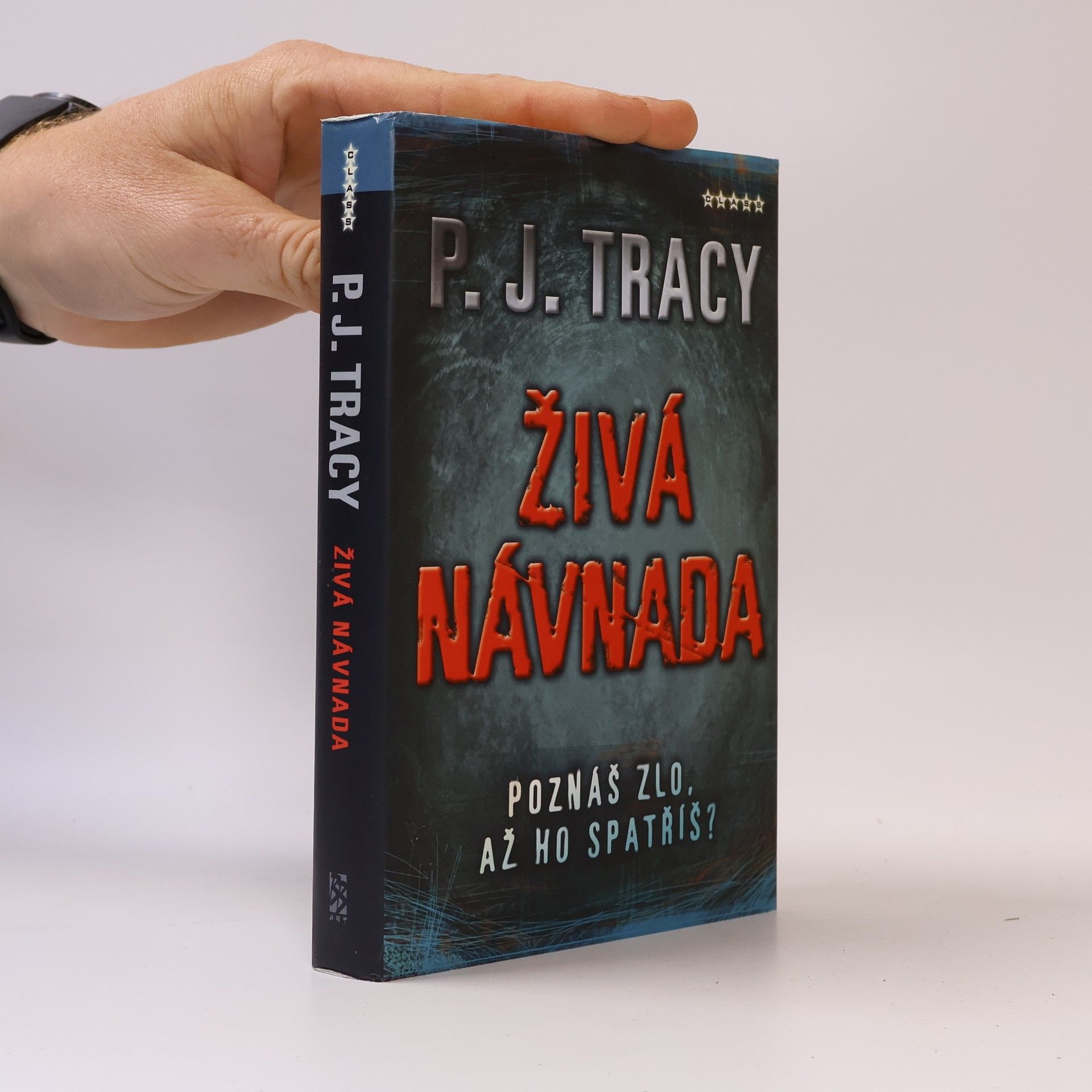 P. J. Tracy Živá návnada