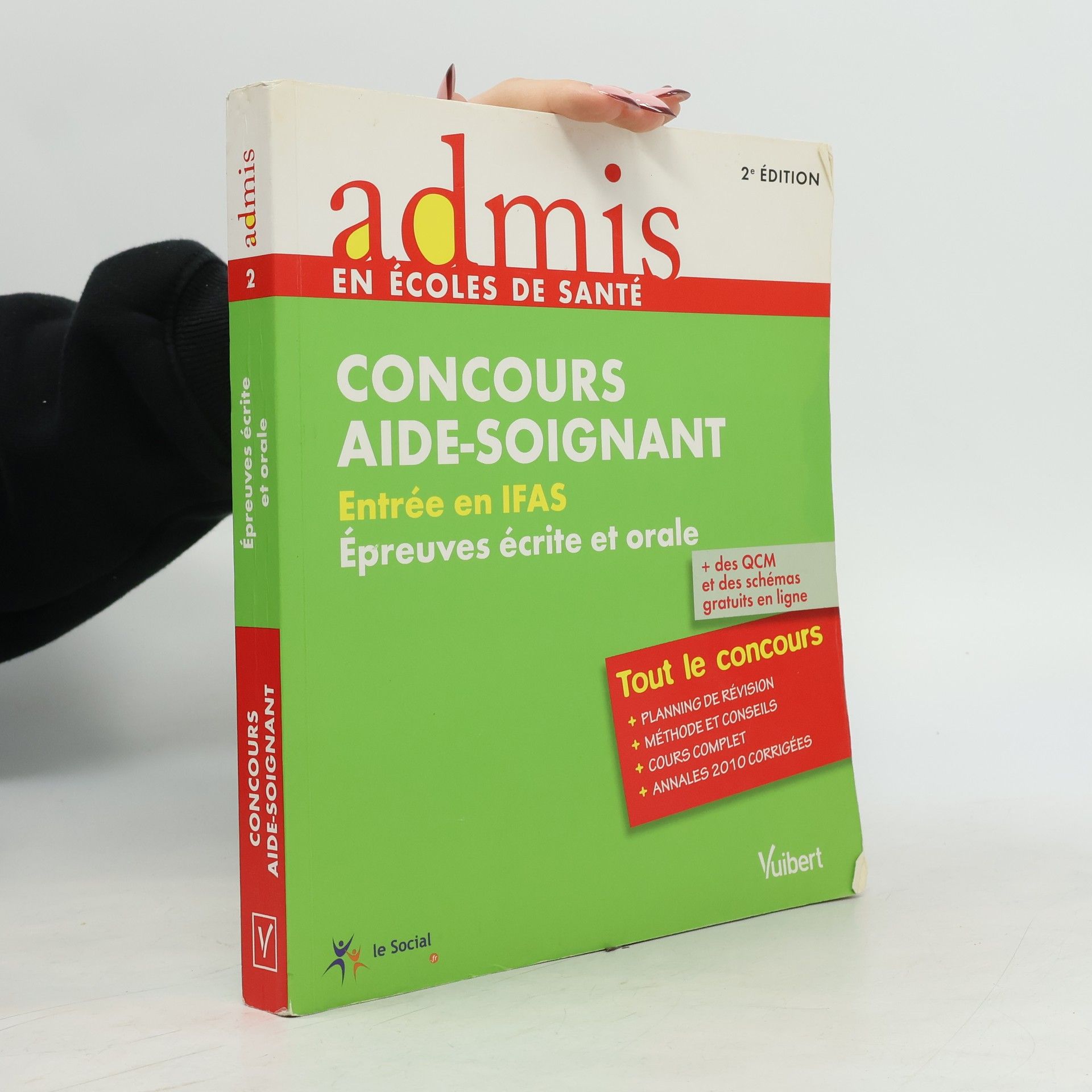 Nathalie Ferry admis en Écoles de Santé: Concours Aide-soignant Entrée en IFAS