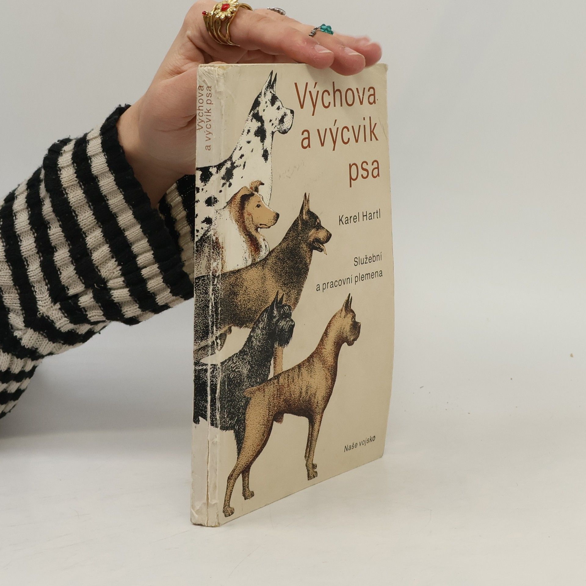 Karel Hartl Výchova a výcvik psa
