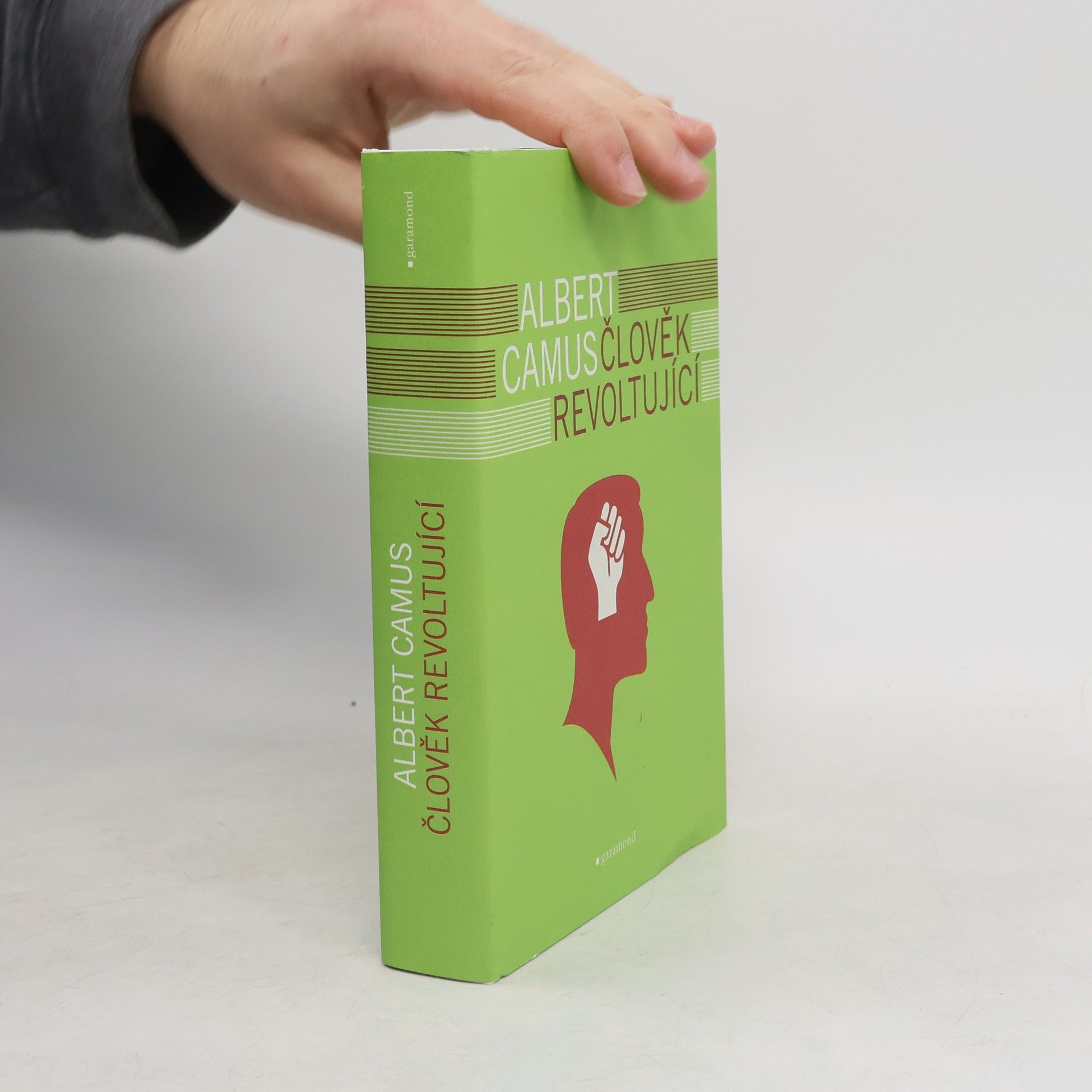 Albert Camus Člověk revoltující