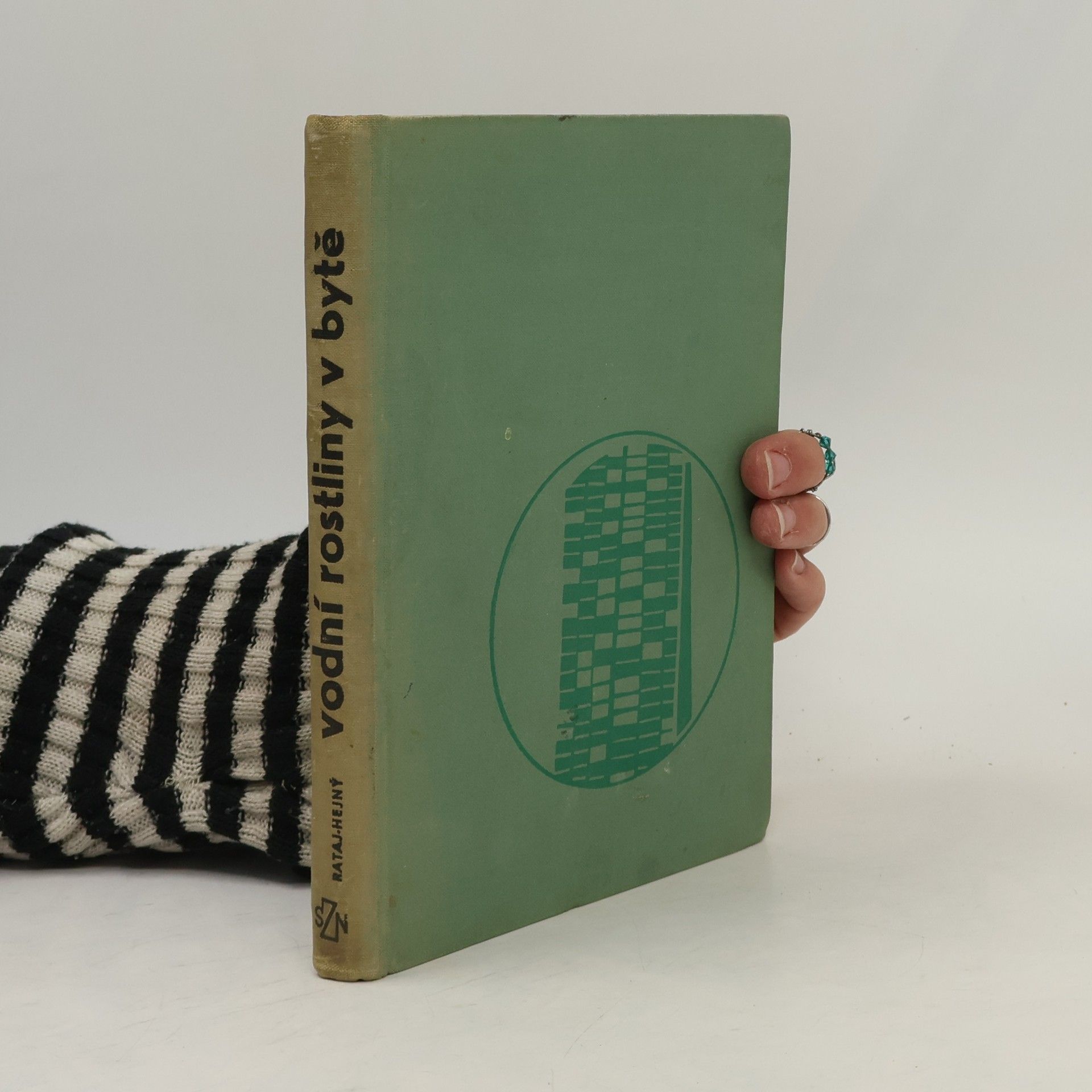 Vodní rostliny v bytě