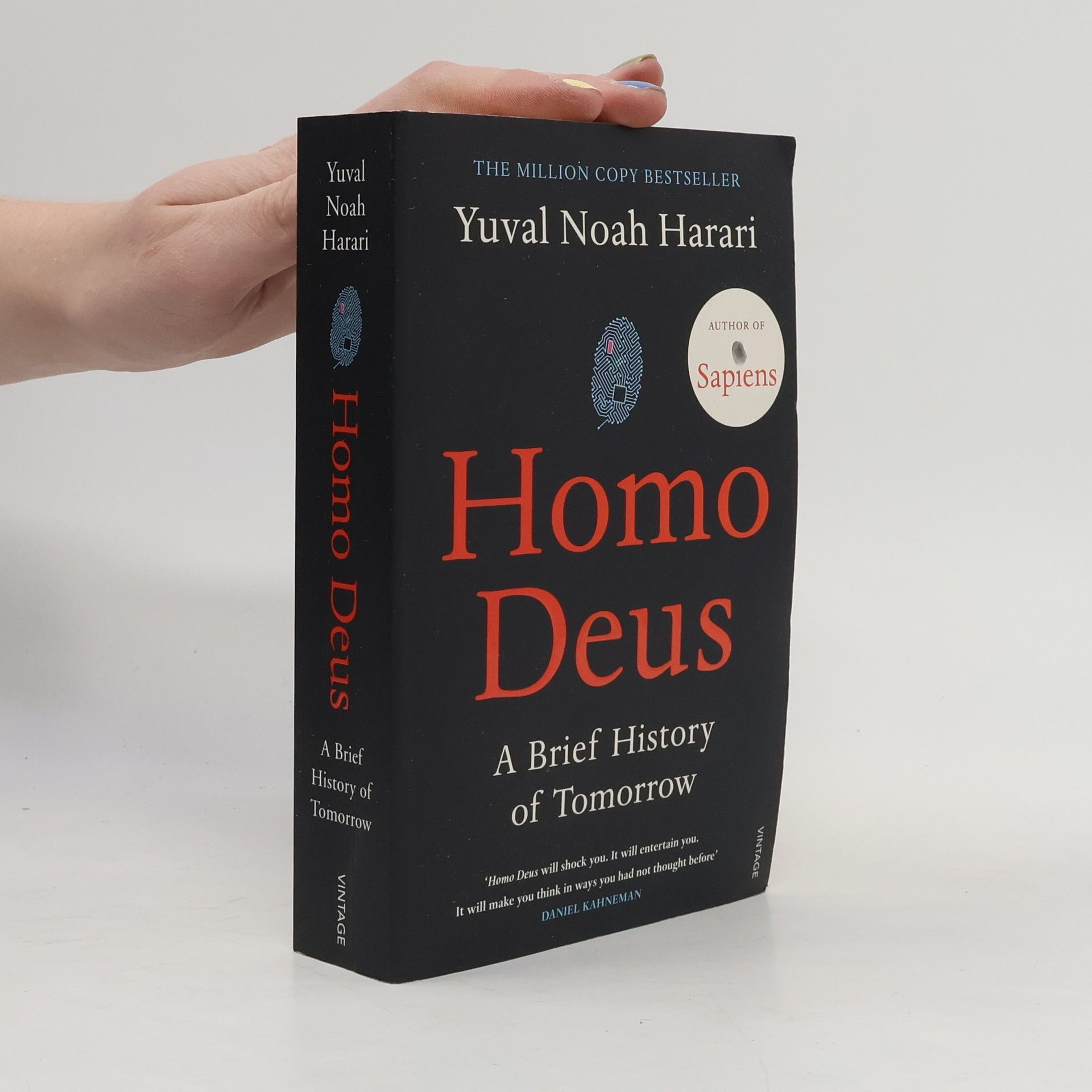 Yuval Noah Harari Homo Deus. A Brief History of Tomorrow