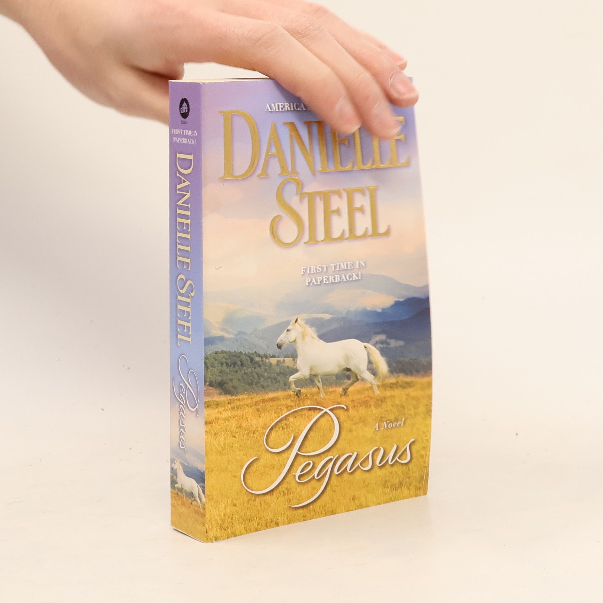 Danielle Steel Pegasus - First Time in Paperback!