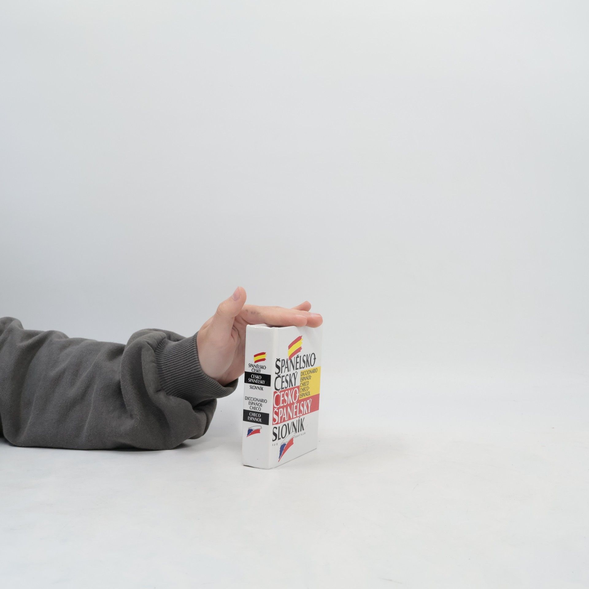 Vladimír Uchytil Španělsko-český, česko-španělský slovník. Diccionario Español-Checo, Checo-Español