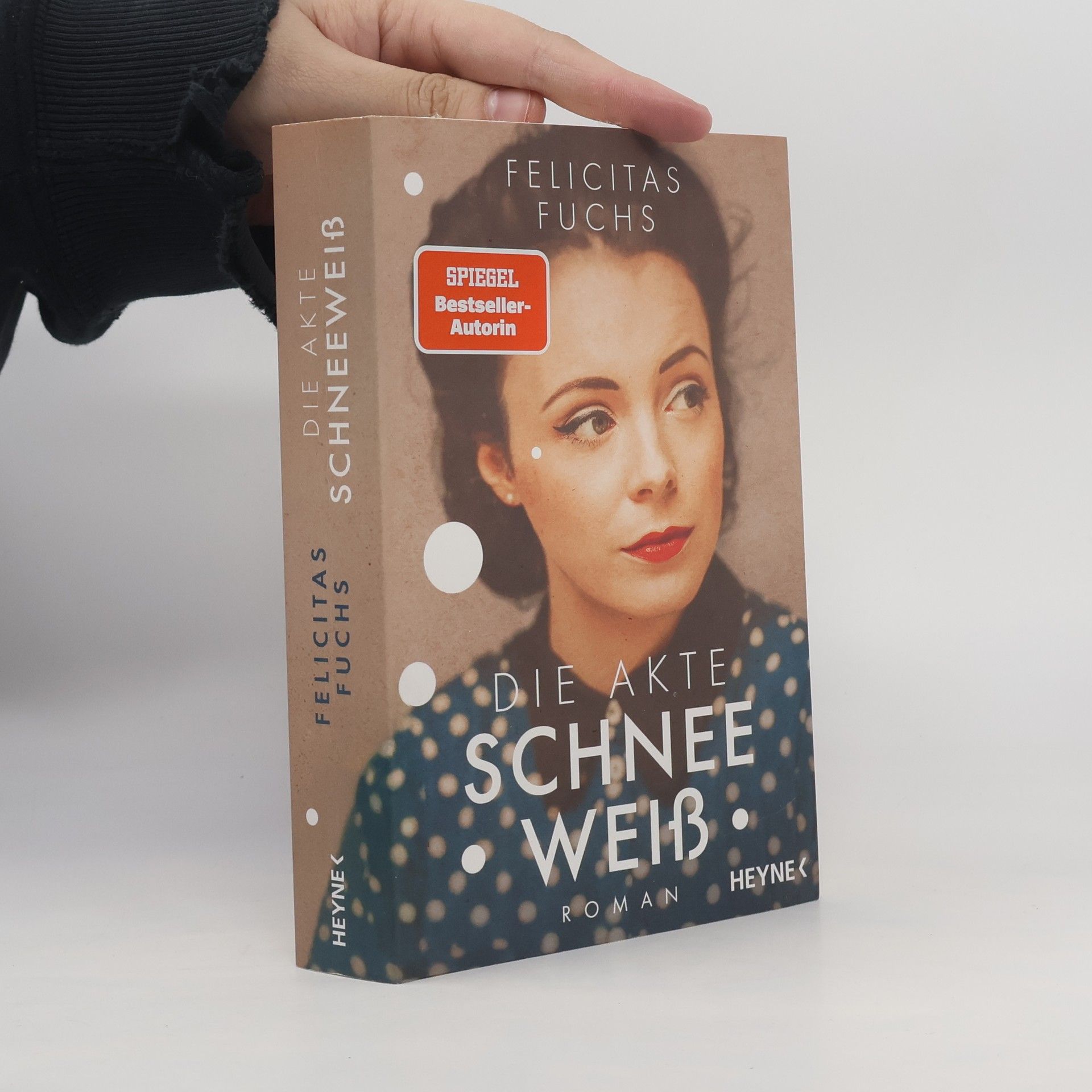Felicitas Fuchs Die Akte Schneeweiß