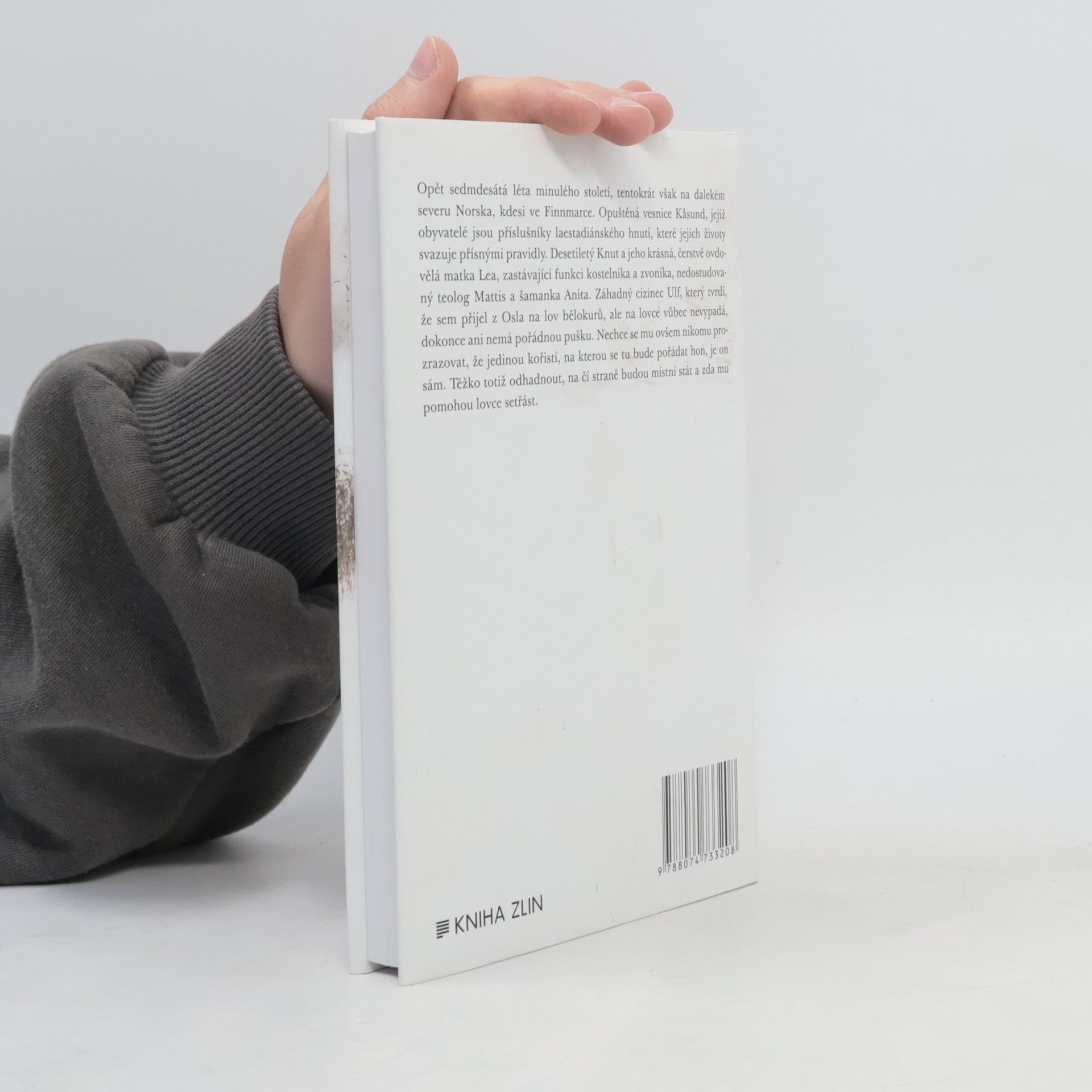 Jo Nesbø Půlnoční slunce: Krev na sněhu II