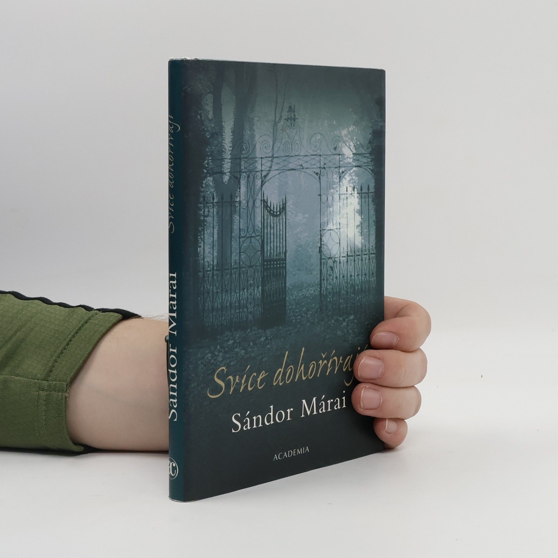 Sándor Márai Svíce dohořívají