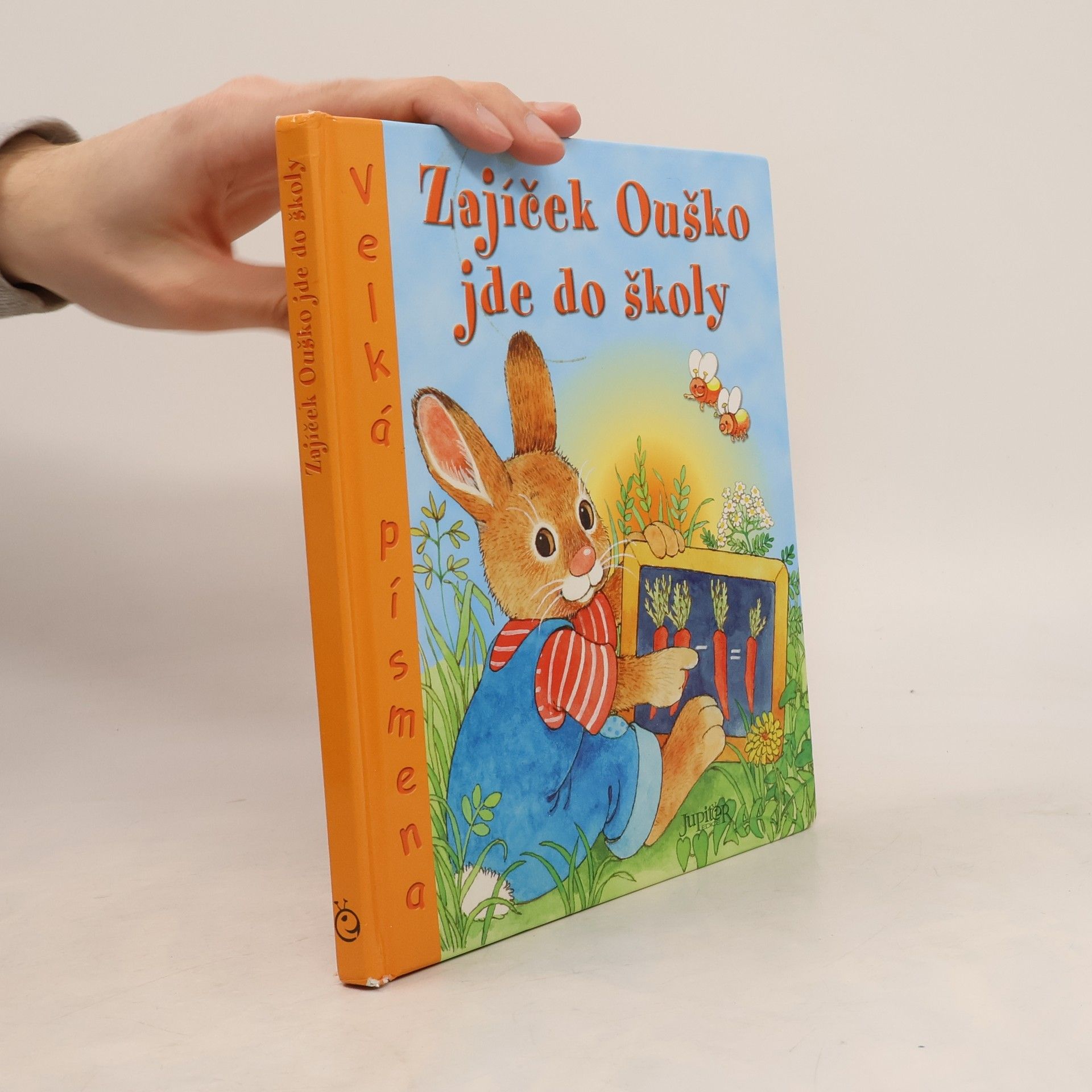 Zajíček Ouško jde do školy