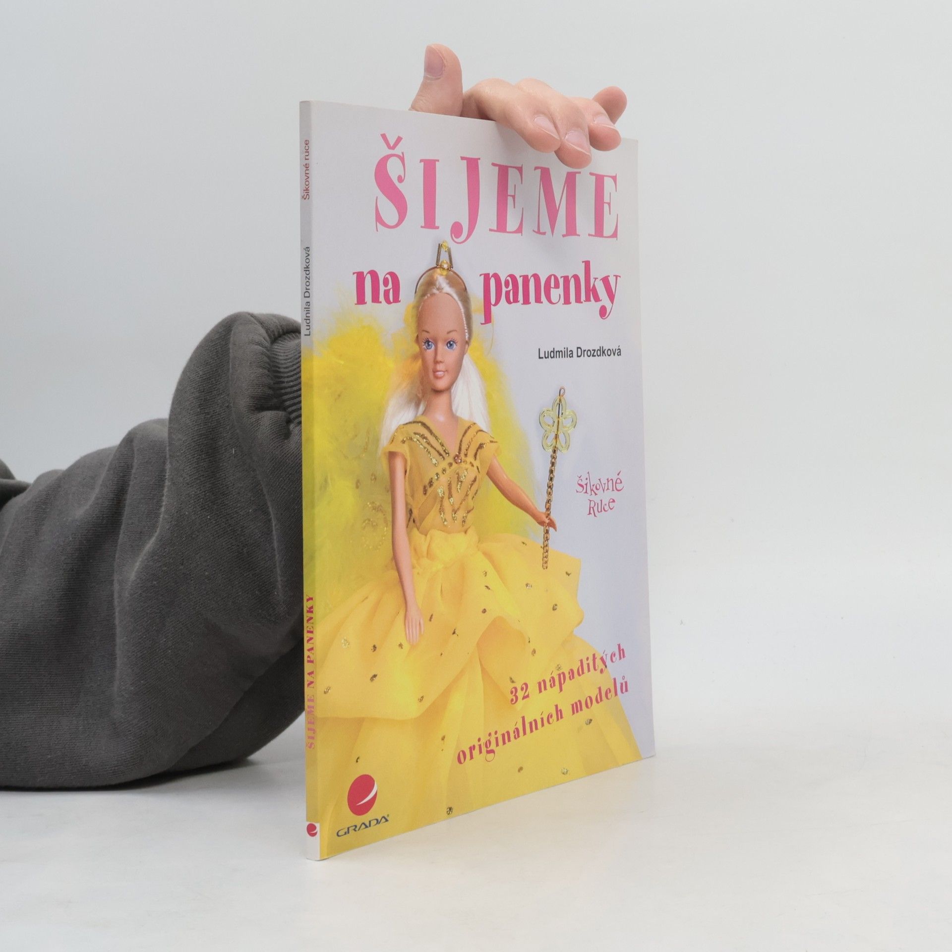 Ludmila Drozdková Šijeme na panenky