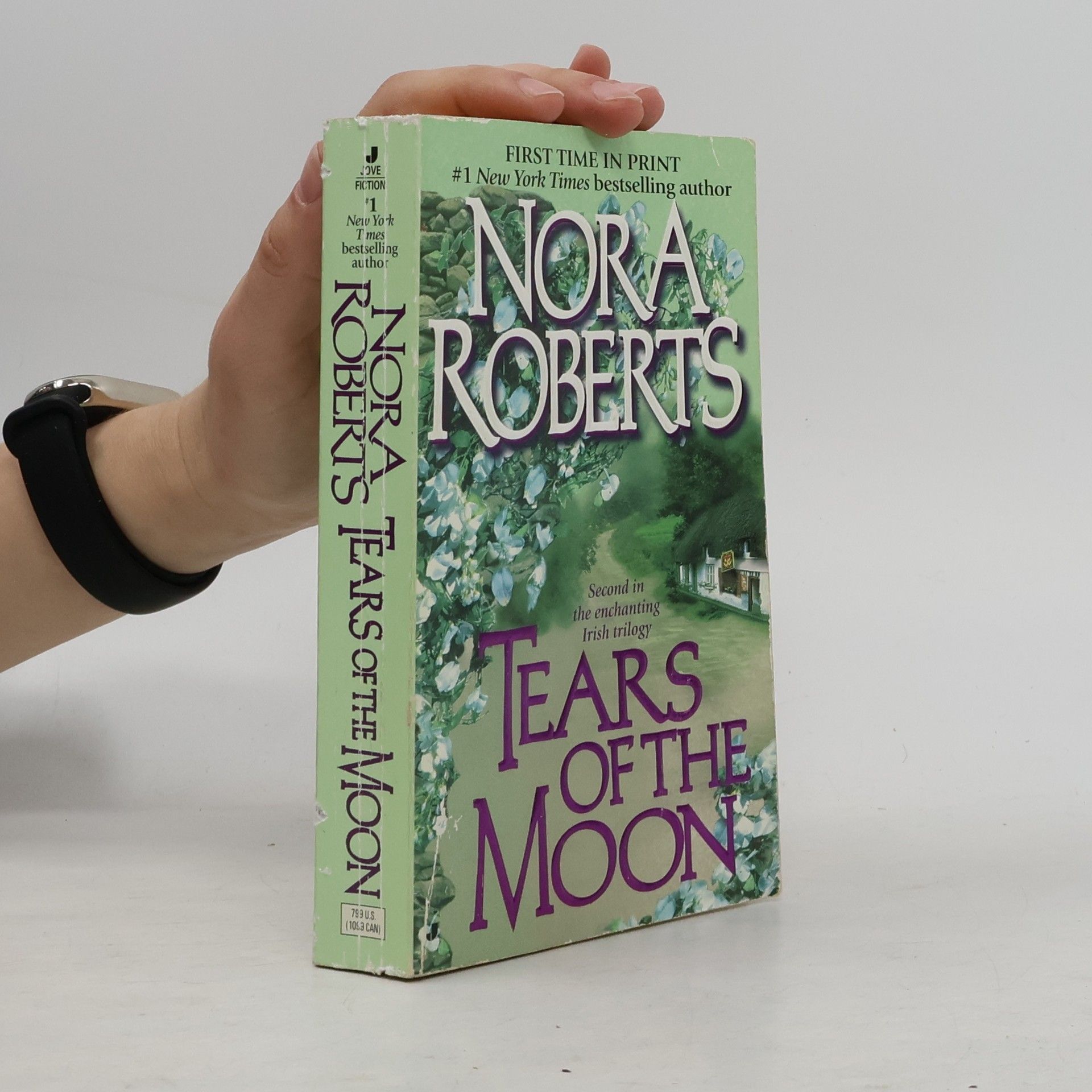 Nora Roberts Tears of the Moon