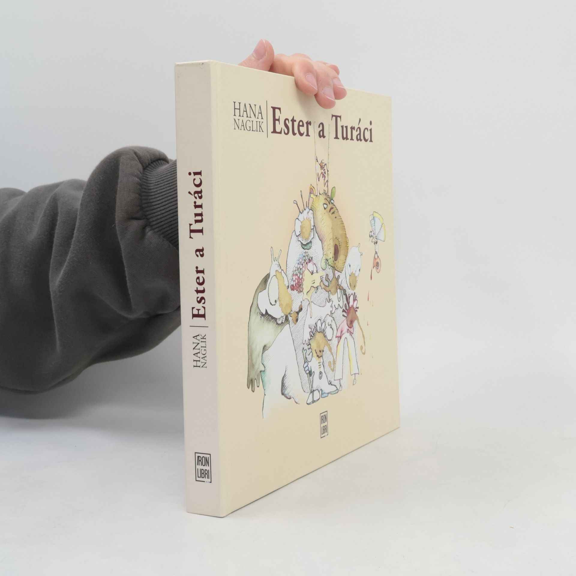 Hana Naglik Ester a Turáci