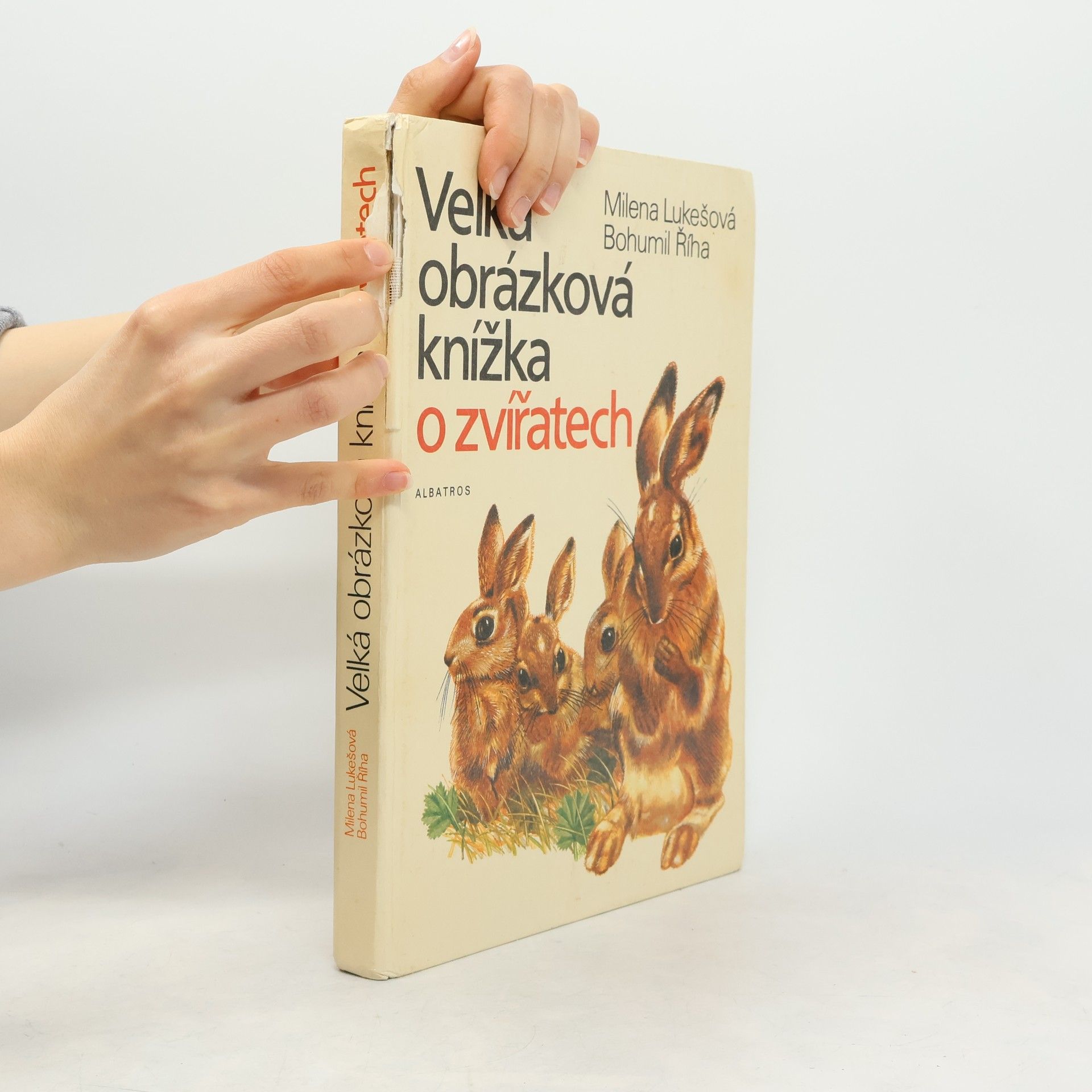 Bohumil Říha Velká obrázková knížka o zvířatech