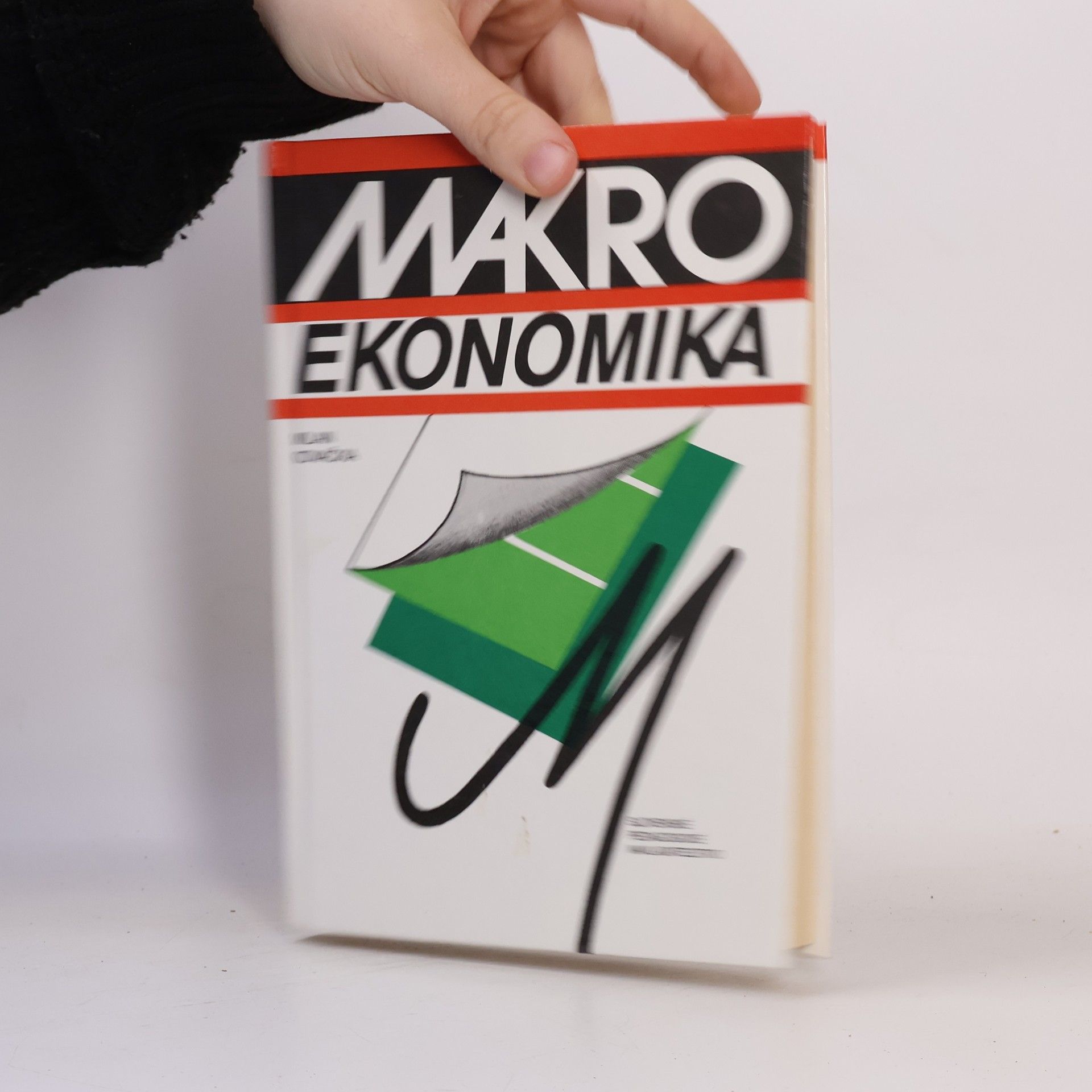 Milan Kovačka Makroekonomika