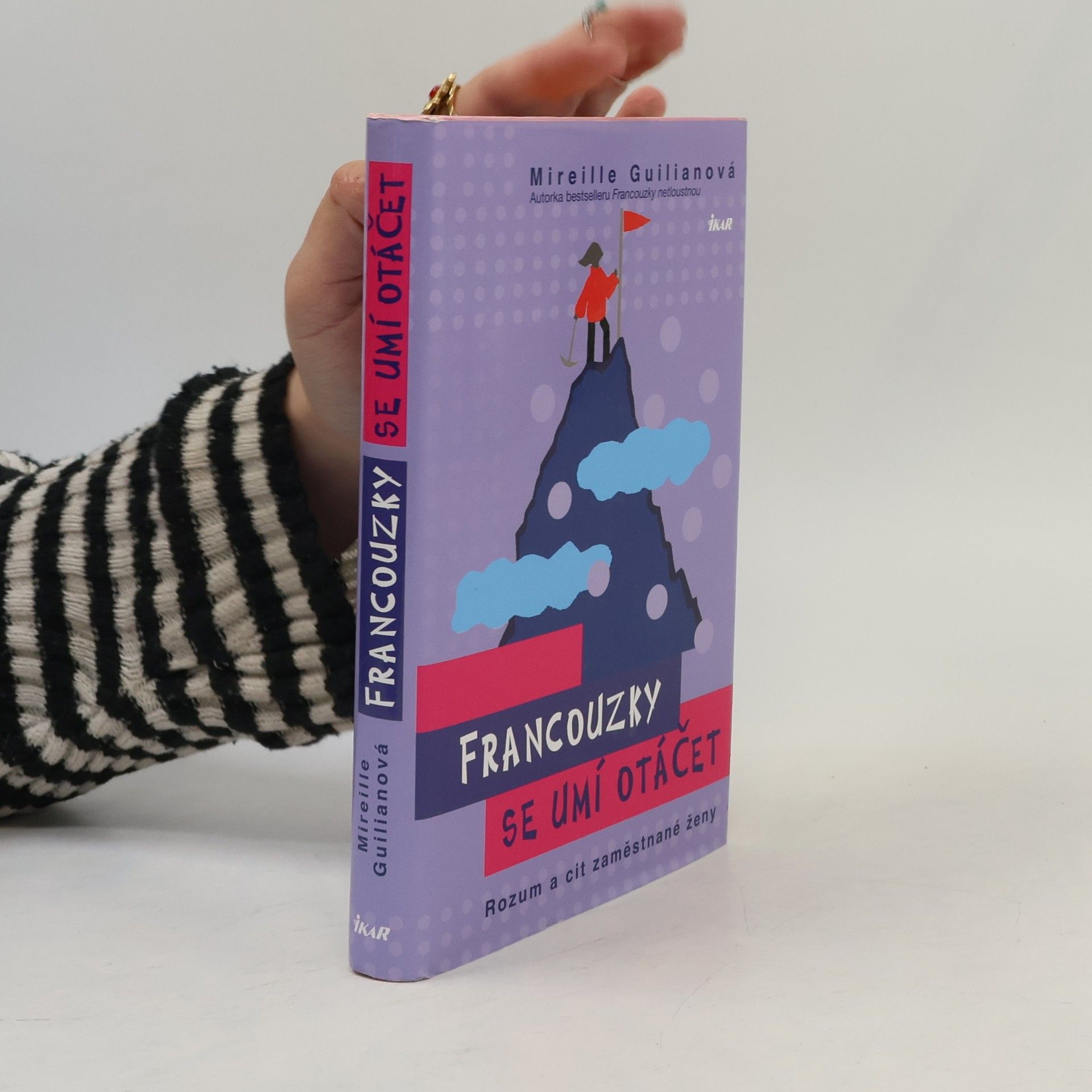 Francouzky se umí otáčet. Rozum a cit zaměstnané ženy