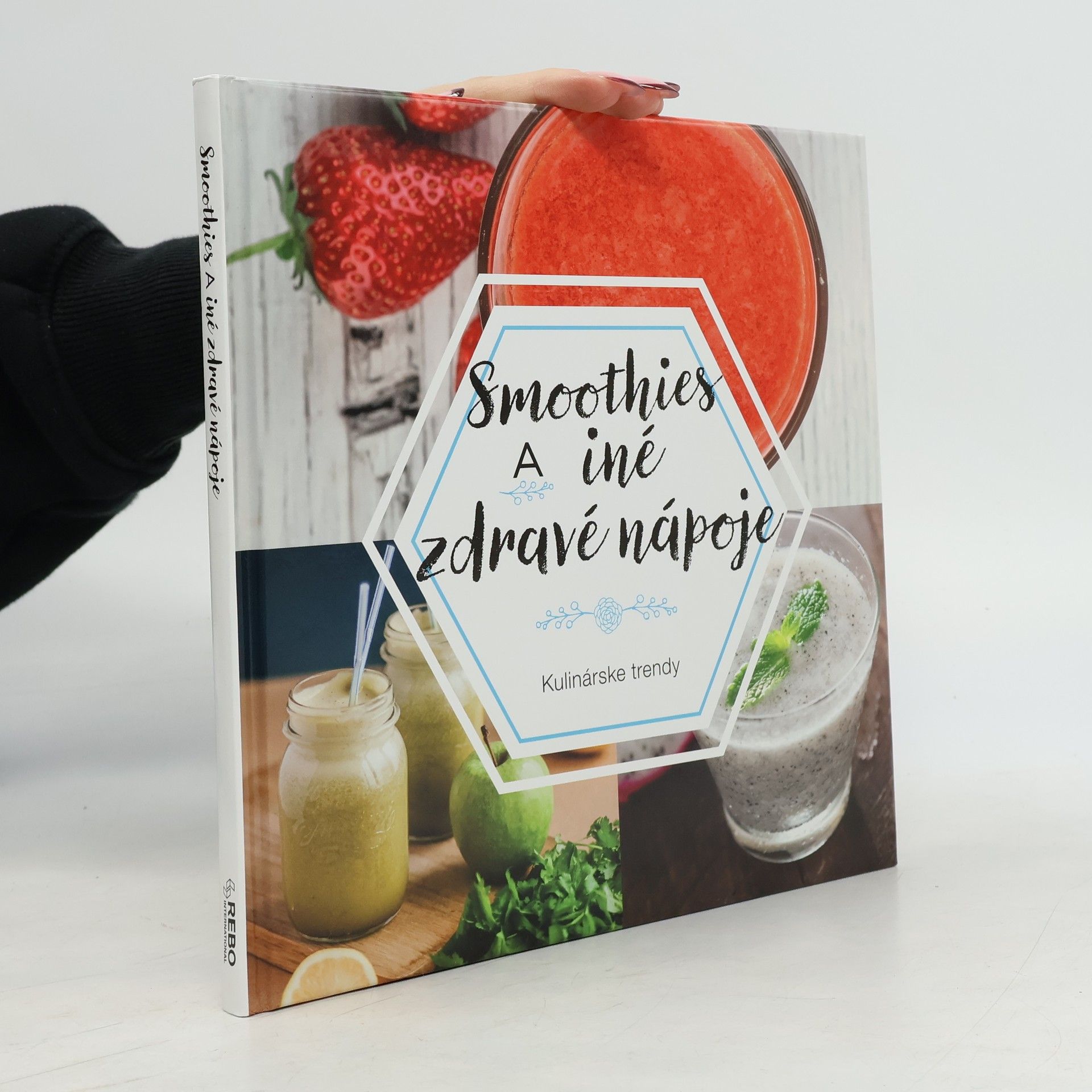 Collectif d'auteurs Smoothies a iné zdravé nápoje