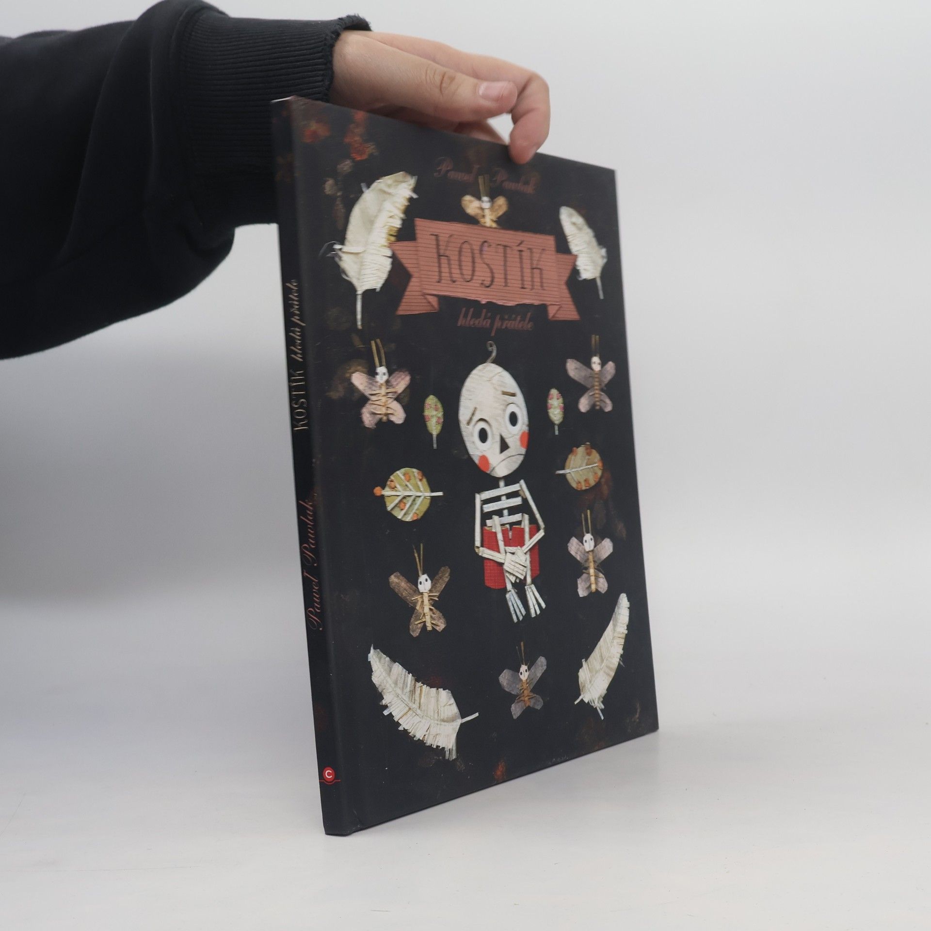 Pawel Pawlak Kostík hledá přátele