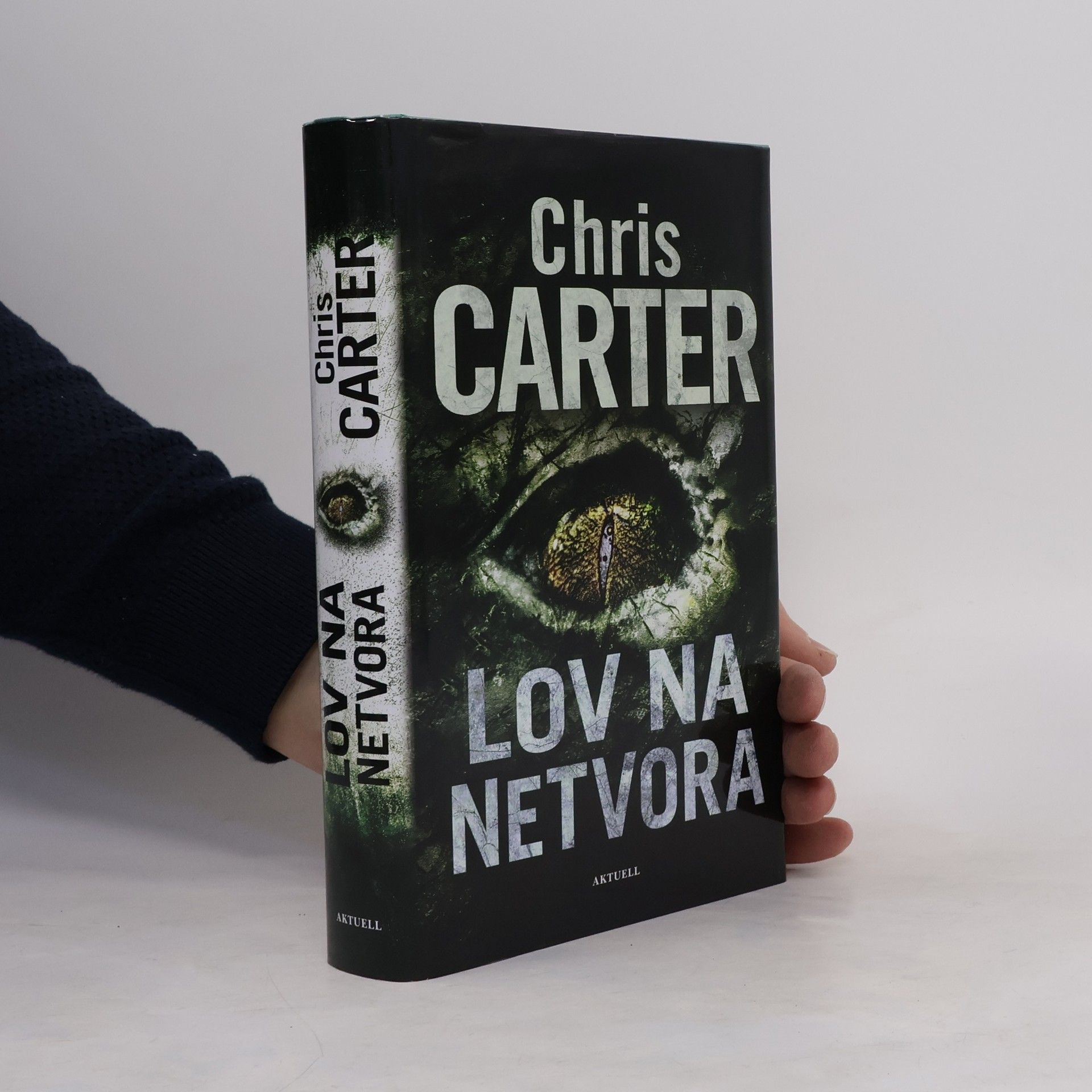 Chris Carter Lov na netvora