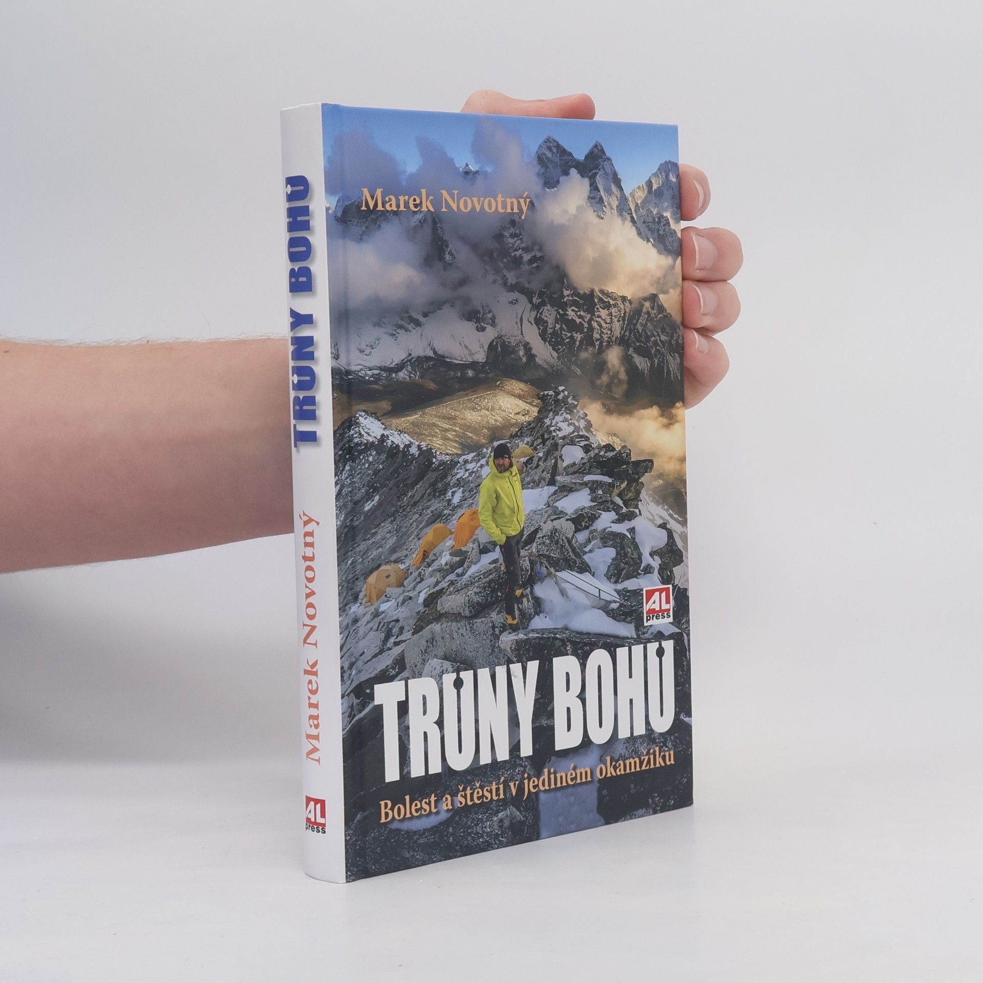 Marek Novotný Trůny bohů