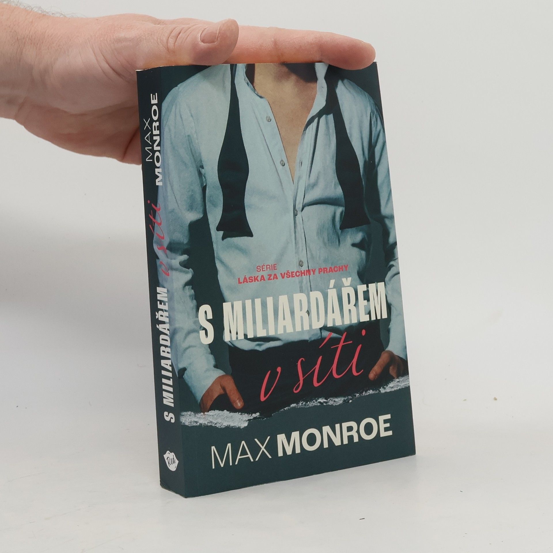 Max Monroe S miliardářem v síti