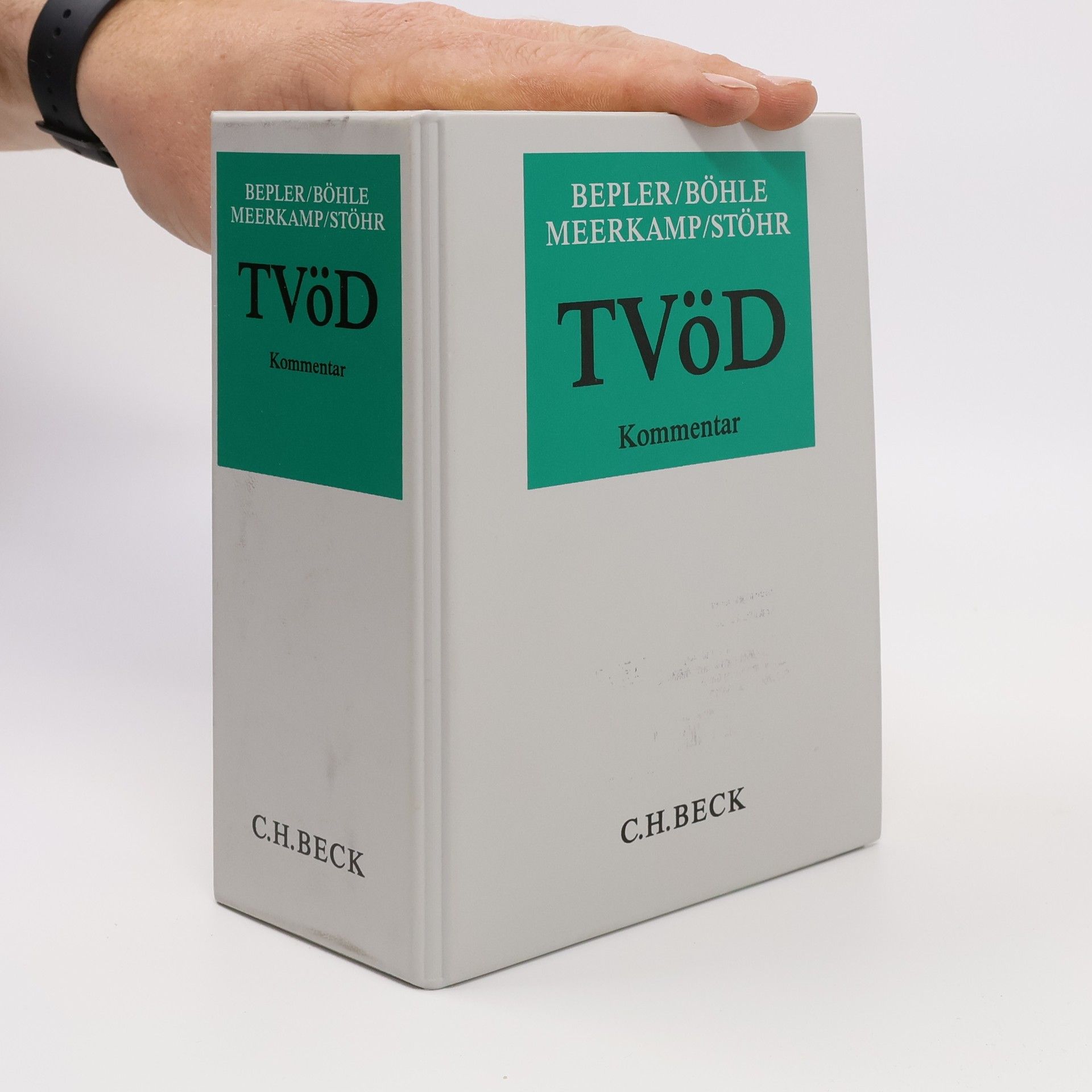 Autores varios TVöD Kommentar