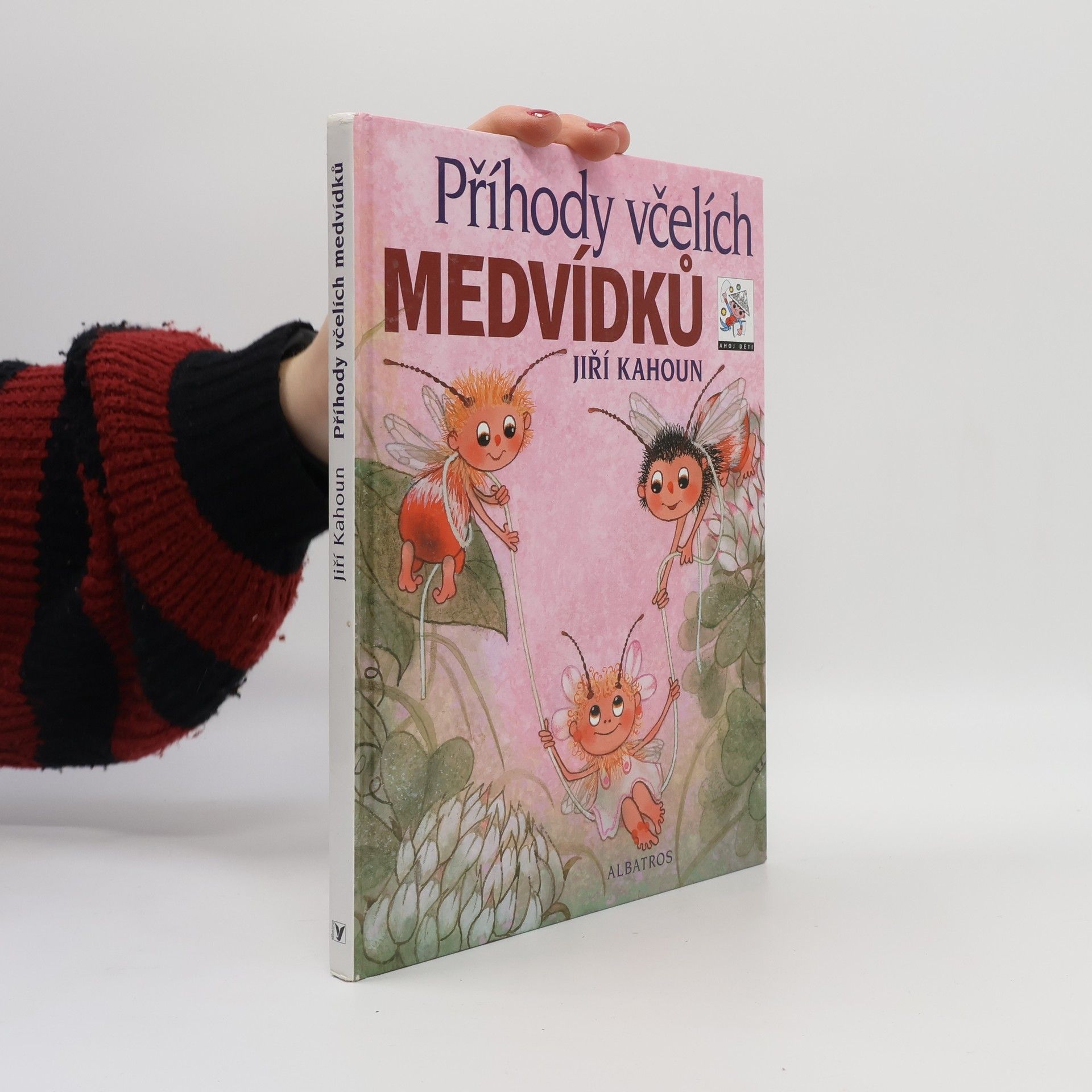 Jiří Kahoun Příhody včelích medvídků