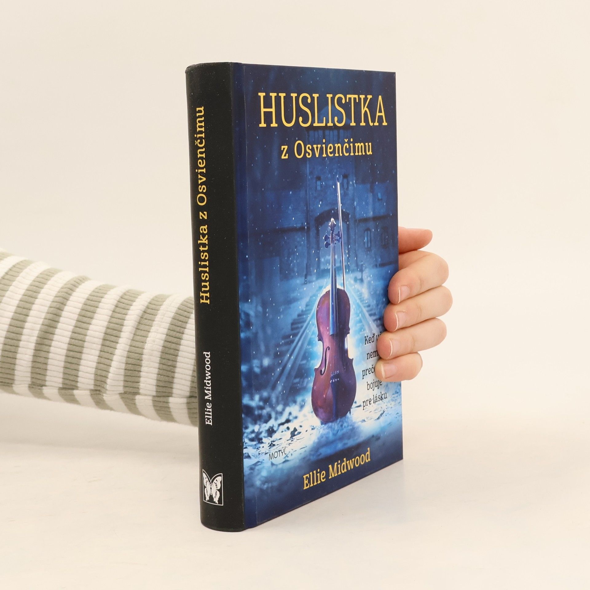 Ellie Midwood Huslistka z Osvienčimu