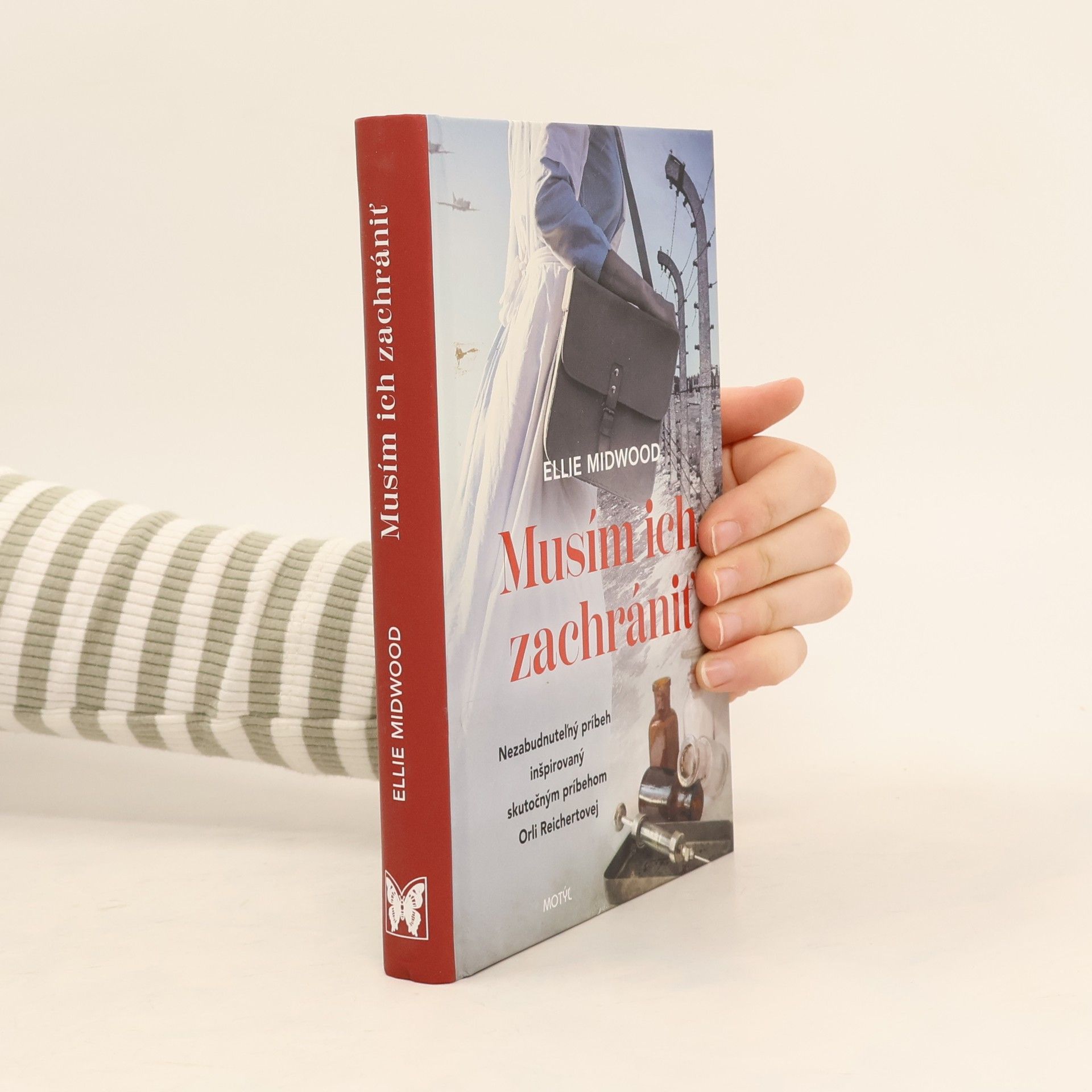 Ellie Midwood Musím ich zachrániť