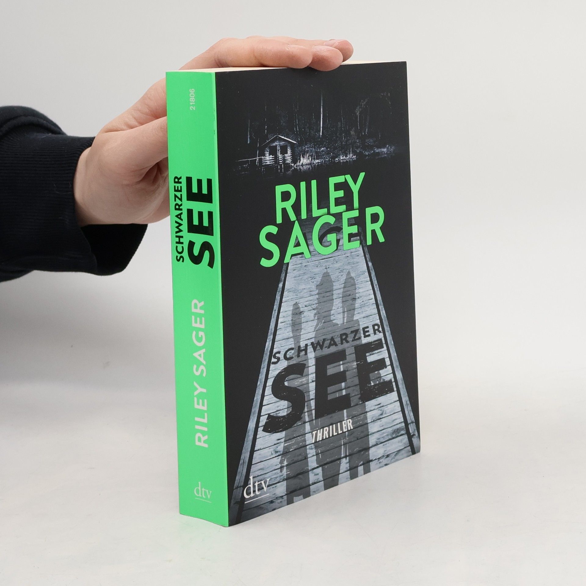 Riley Sager Schwarzer See