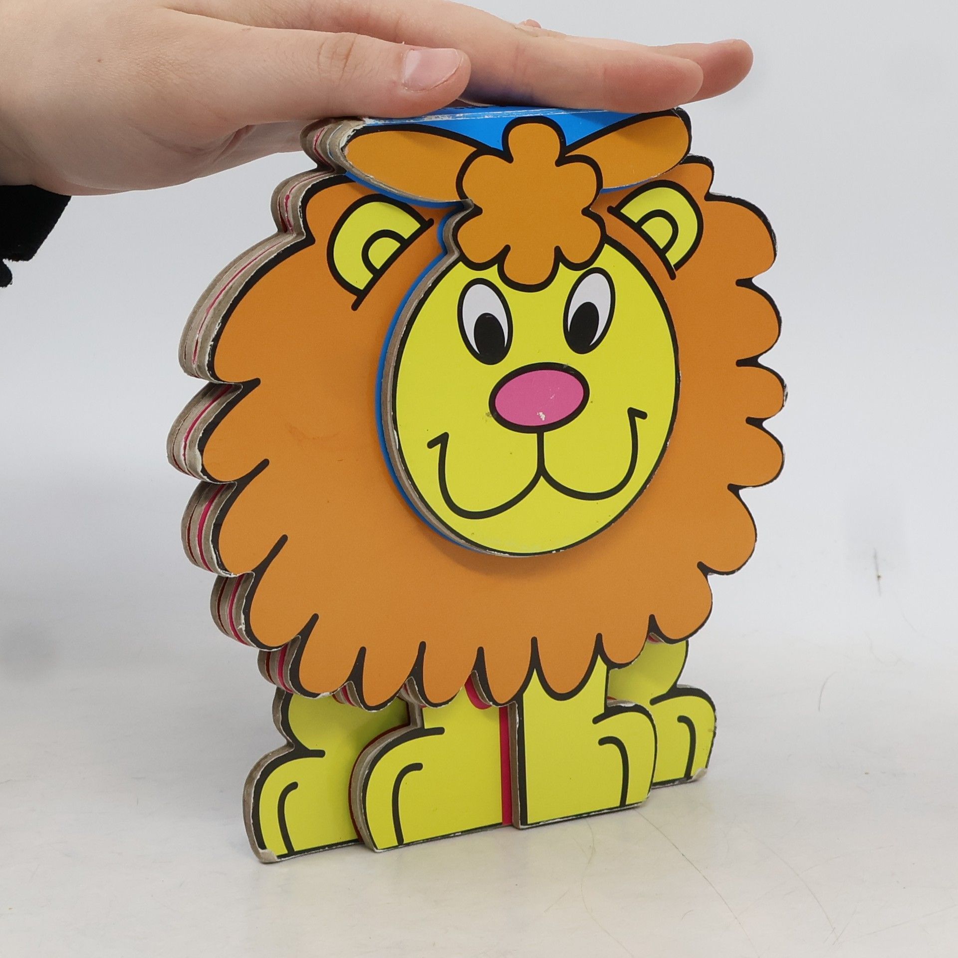 Kolektiv autorů Lerne mit dem Löwen Formen kennen!