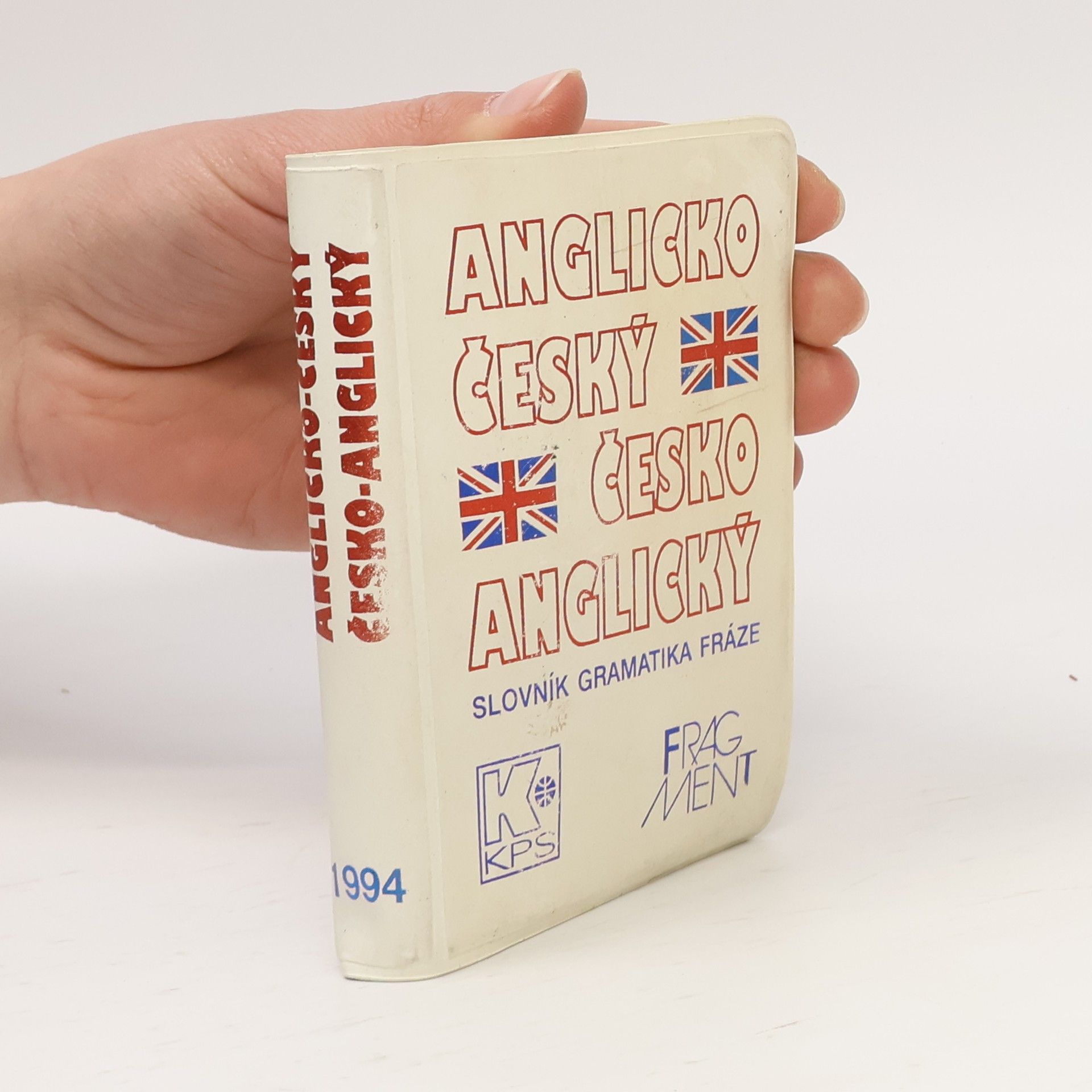 Martin Knezovič Kapesní anglicko-český, česko-anglický slovník