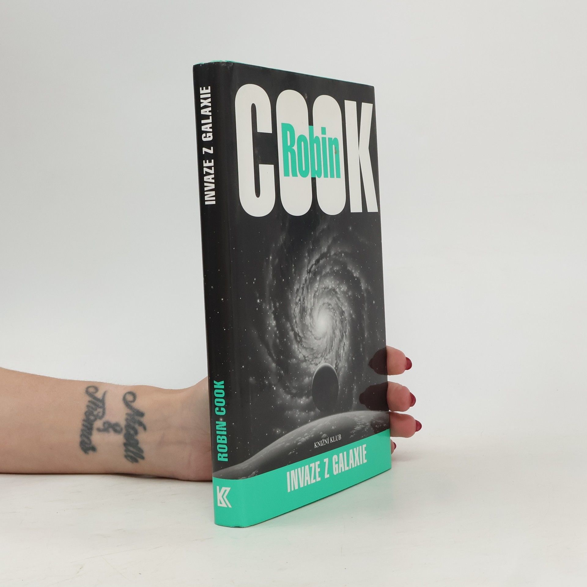 Robin Cook Invaze z galaxie