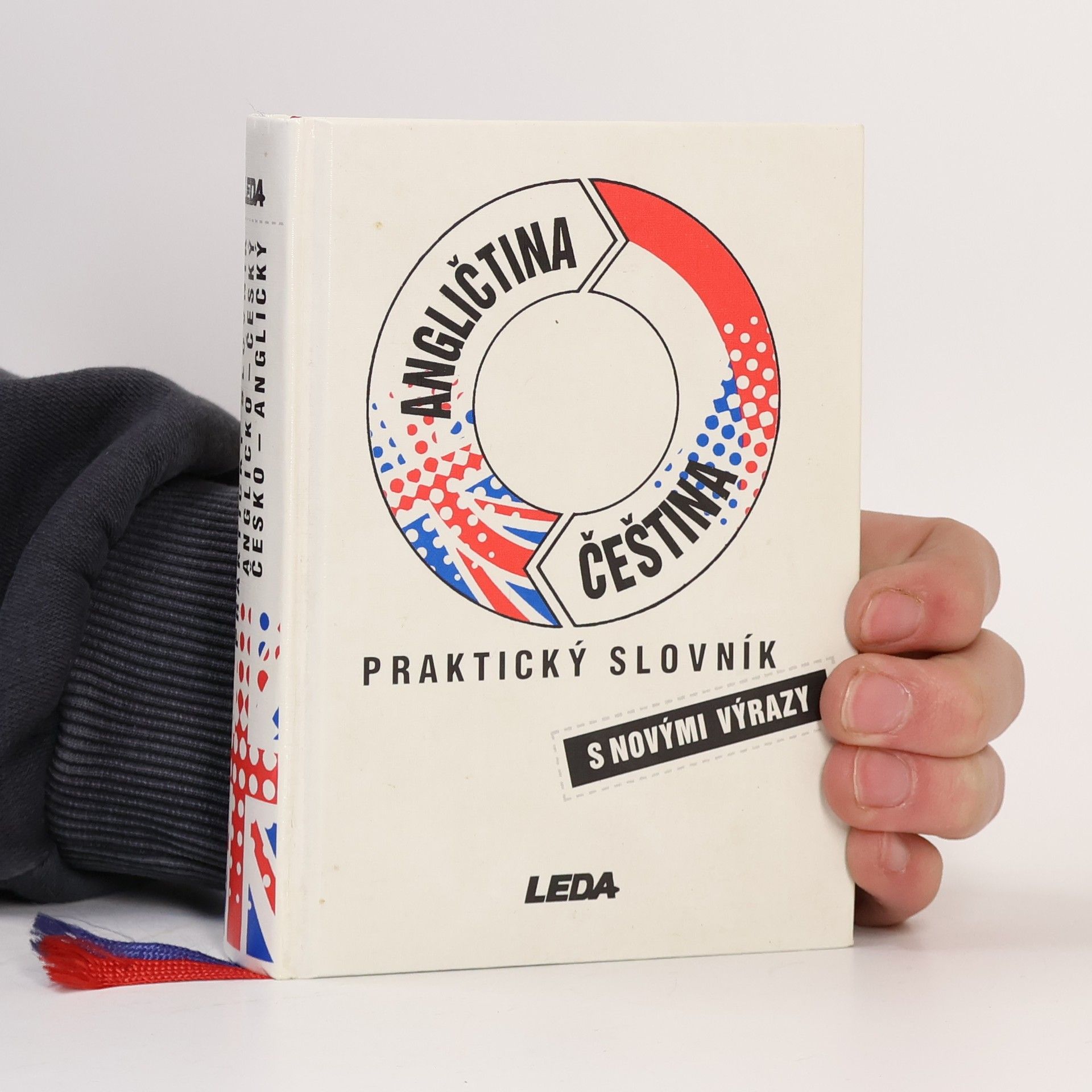 Karel Hais Praktický slovník angličtina-čeština