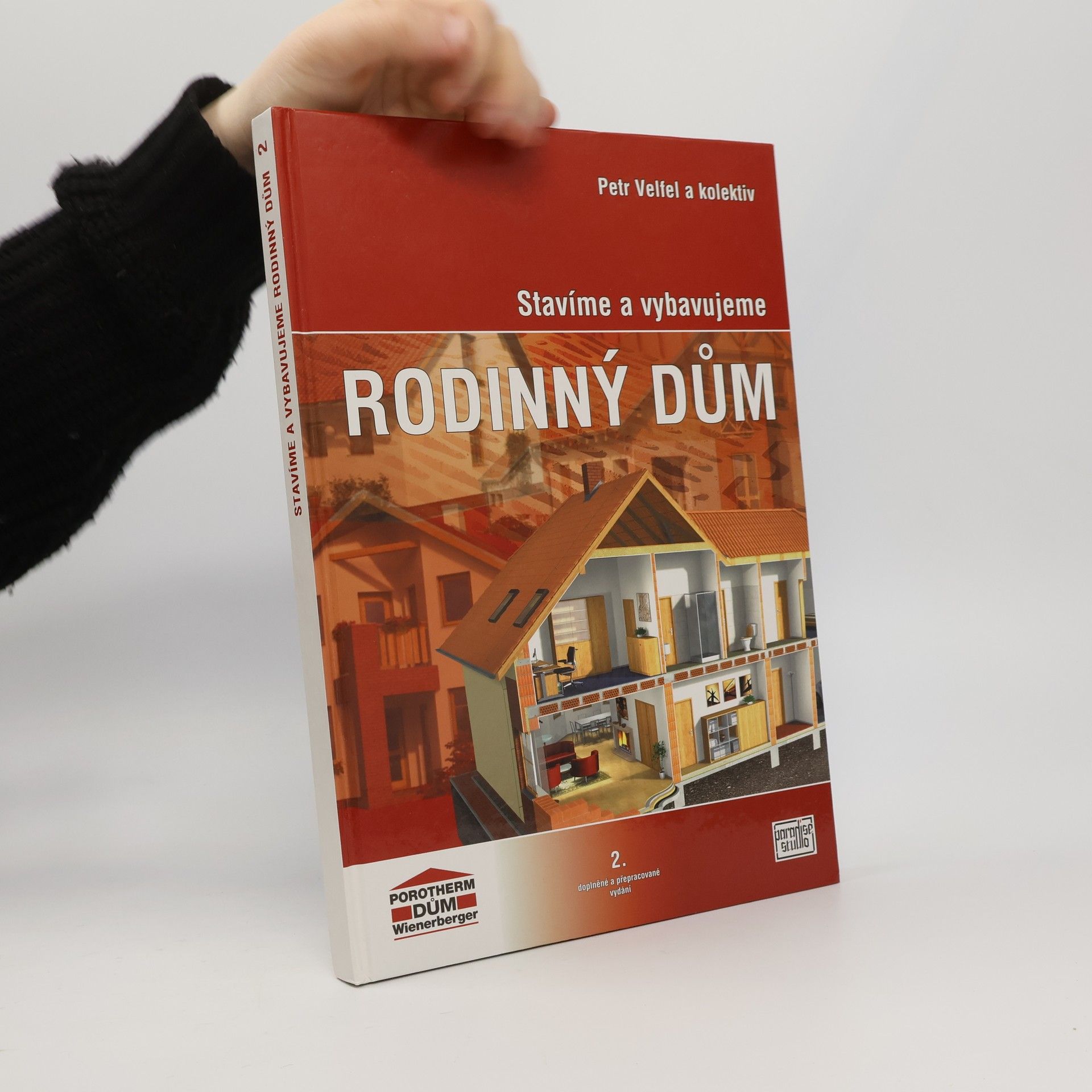Petr Velfel Stavíme a vybavujeme rodinný dům