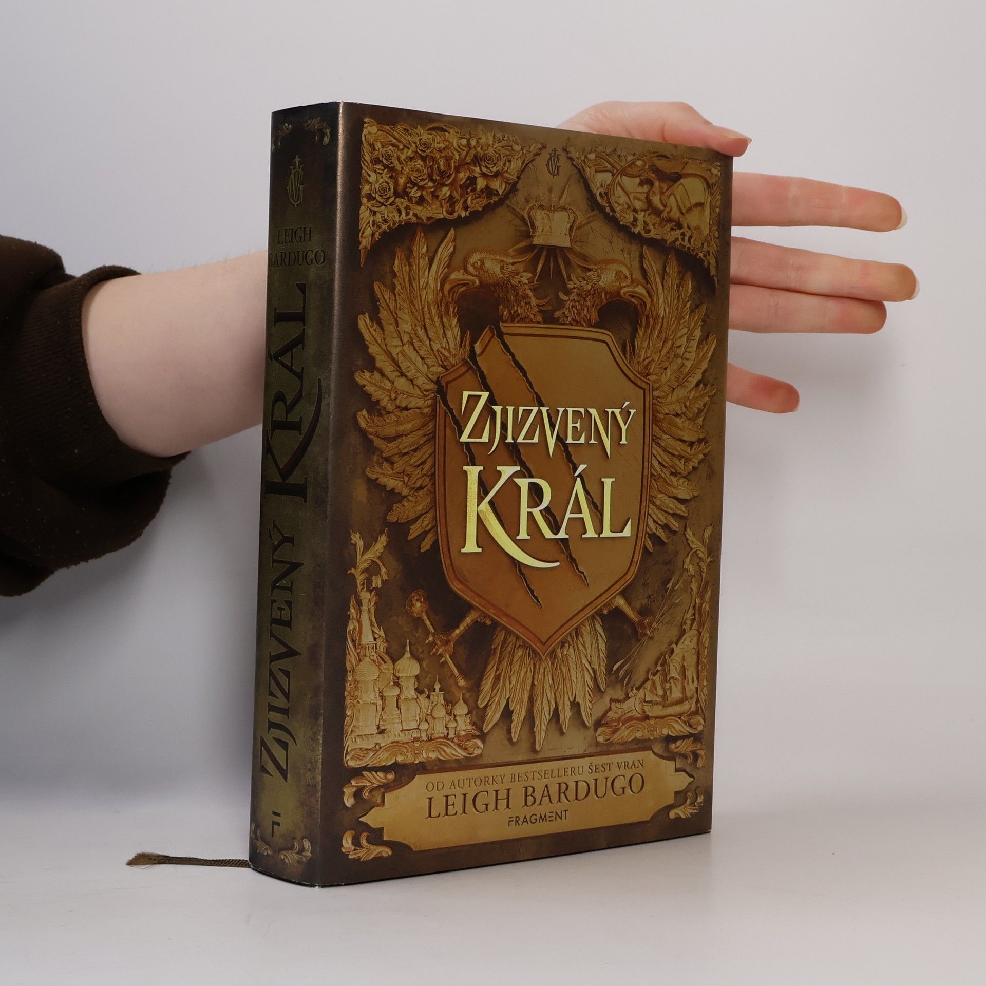 Leigh Bardugo Zjizvený král