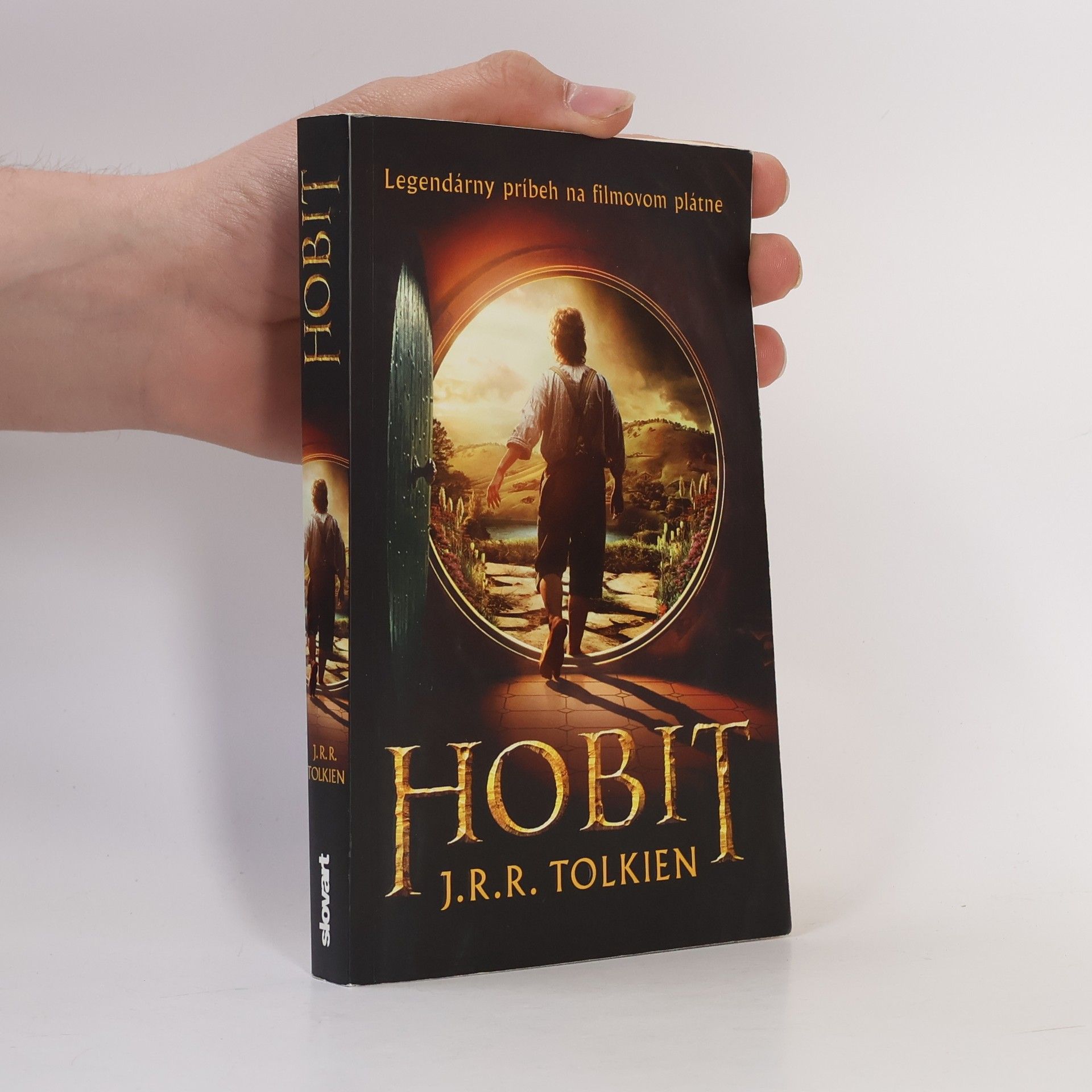J. R. R. Tolkien Hobit (alebo Cesta tam a späť)