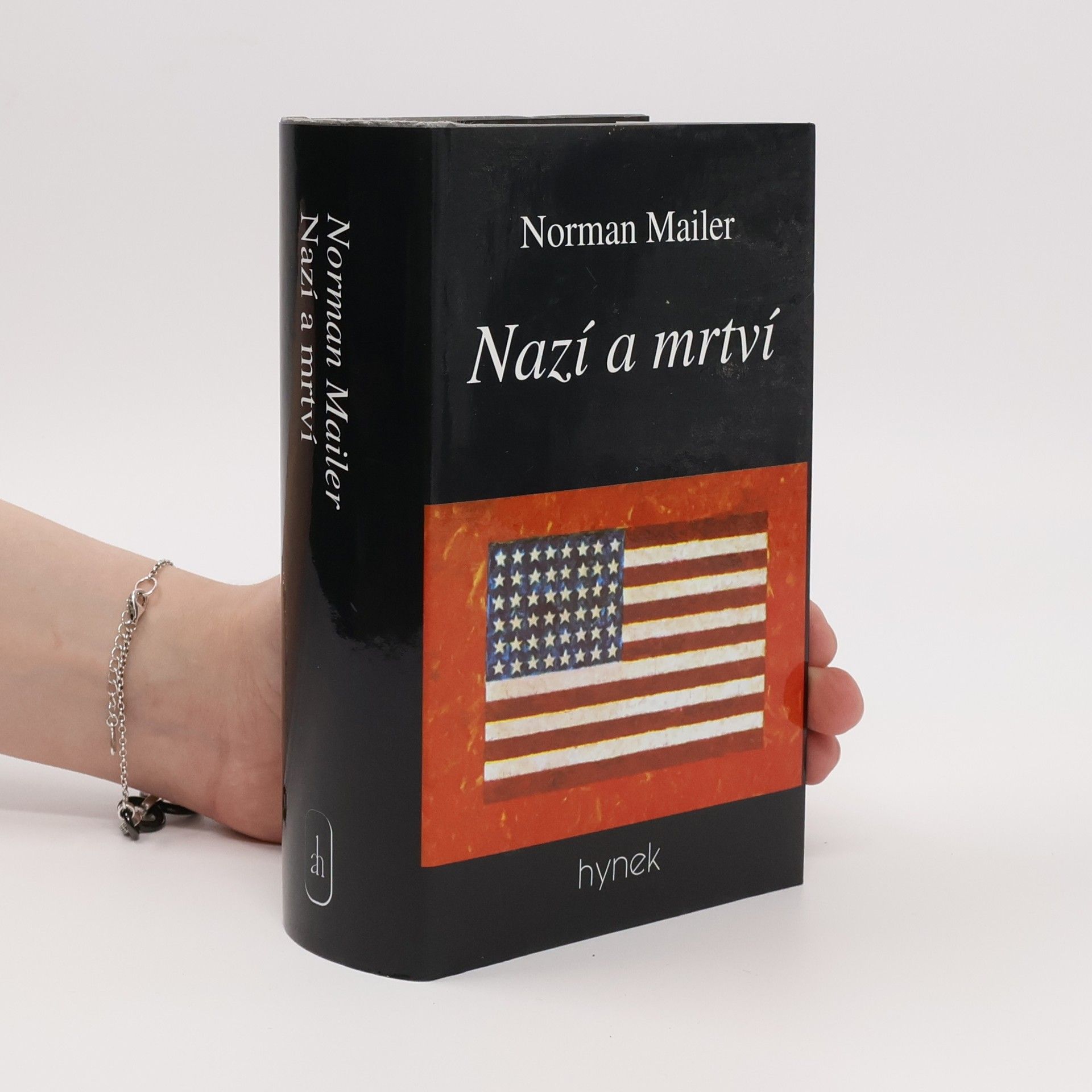 Norman Mailer Nazí a mrtví : román