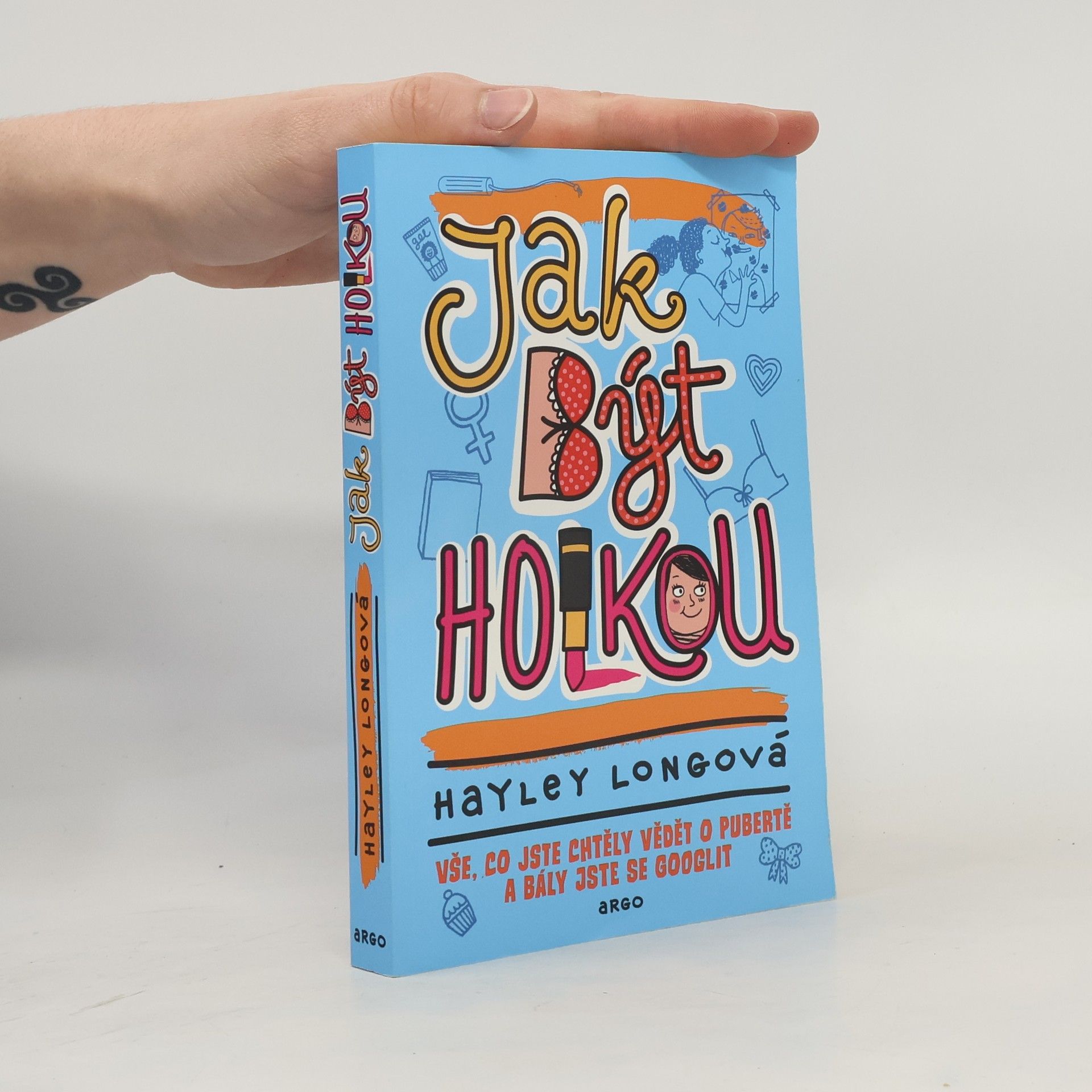 Hayley Long Jak být holkou