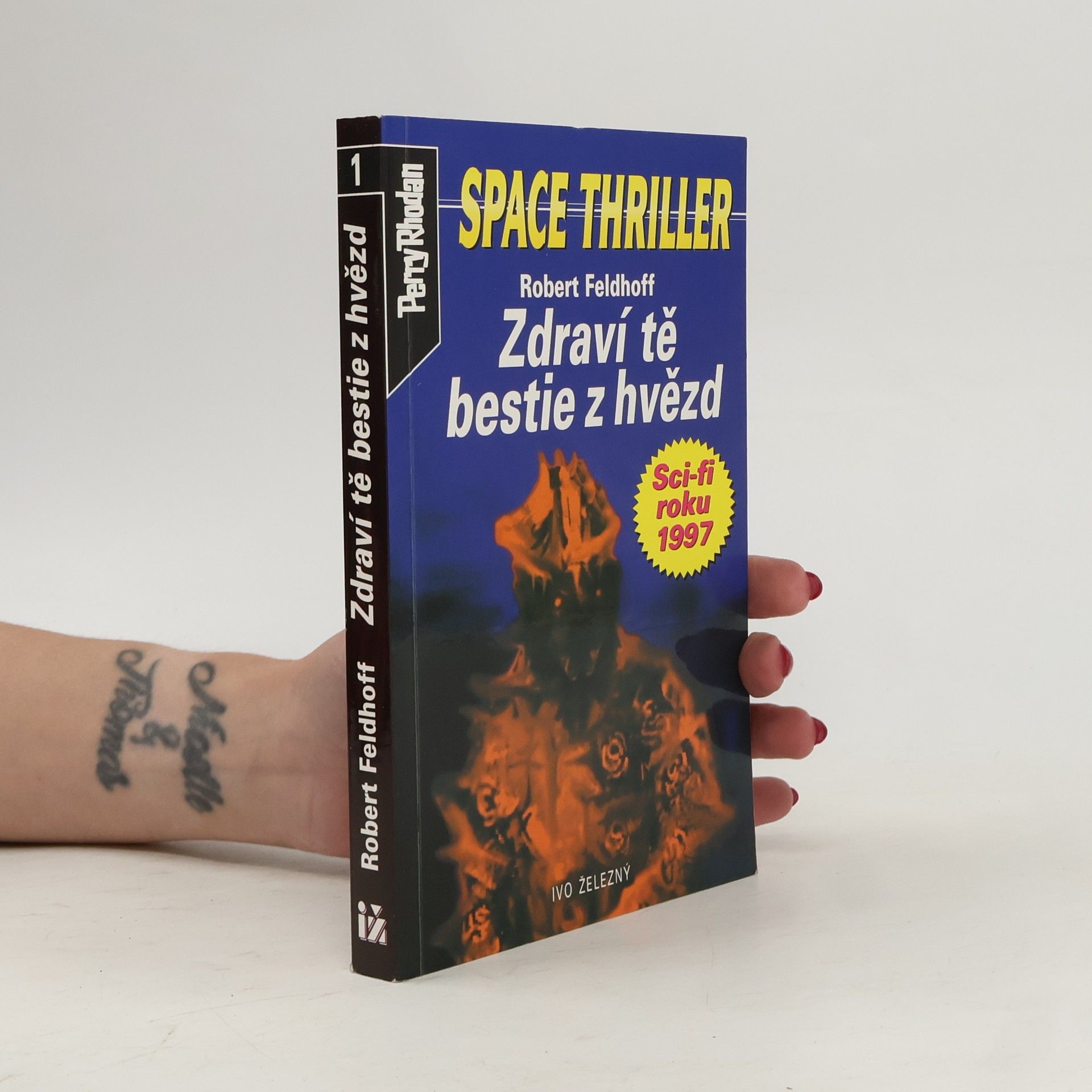 Robert Feldhoff Zdraví tě bestie z hvězd