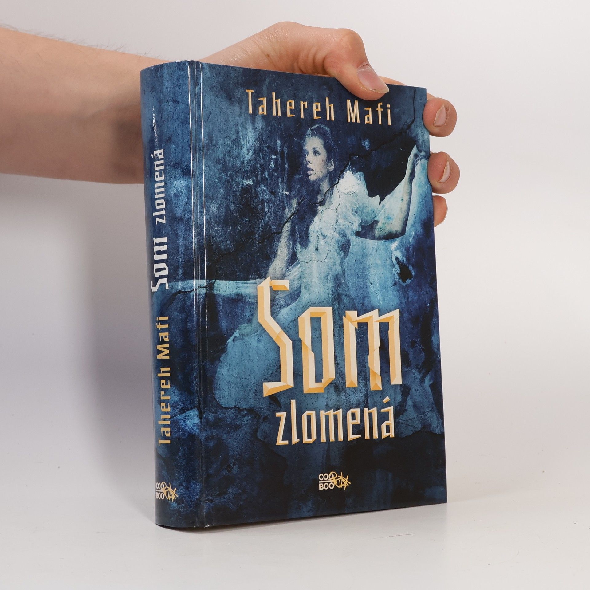 Тагере Мафі Som zlomená