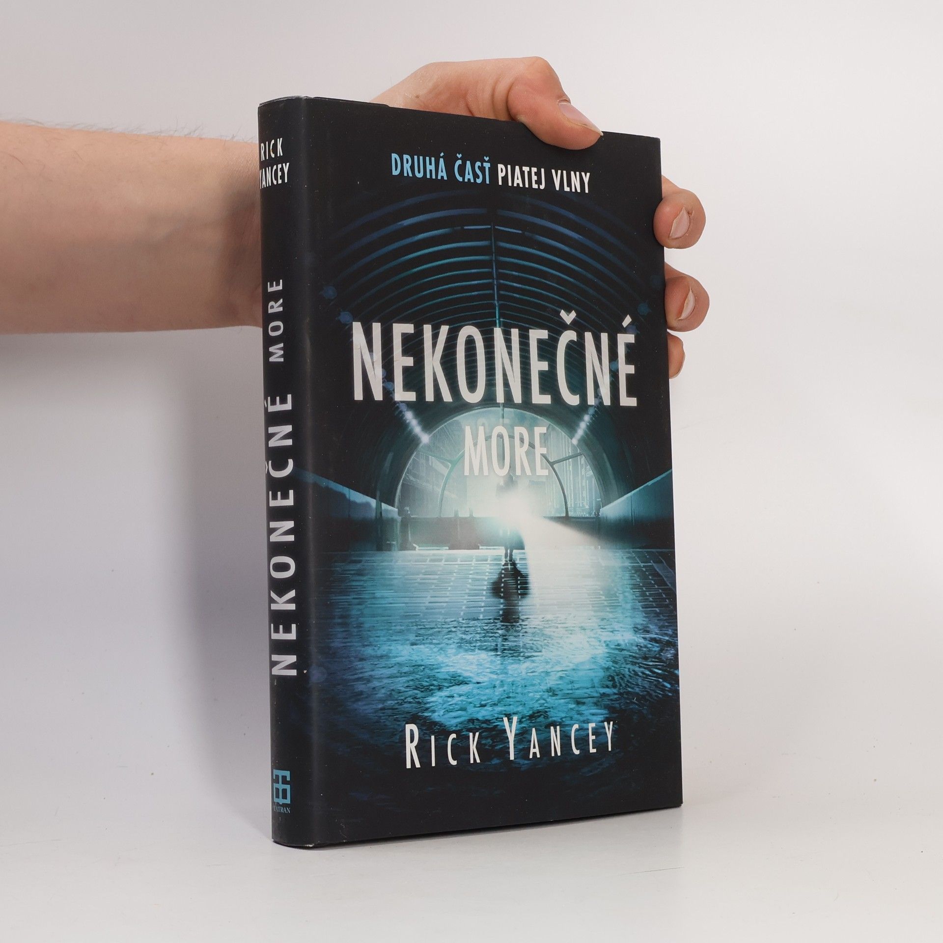 Rick Yancey Nekonečné more