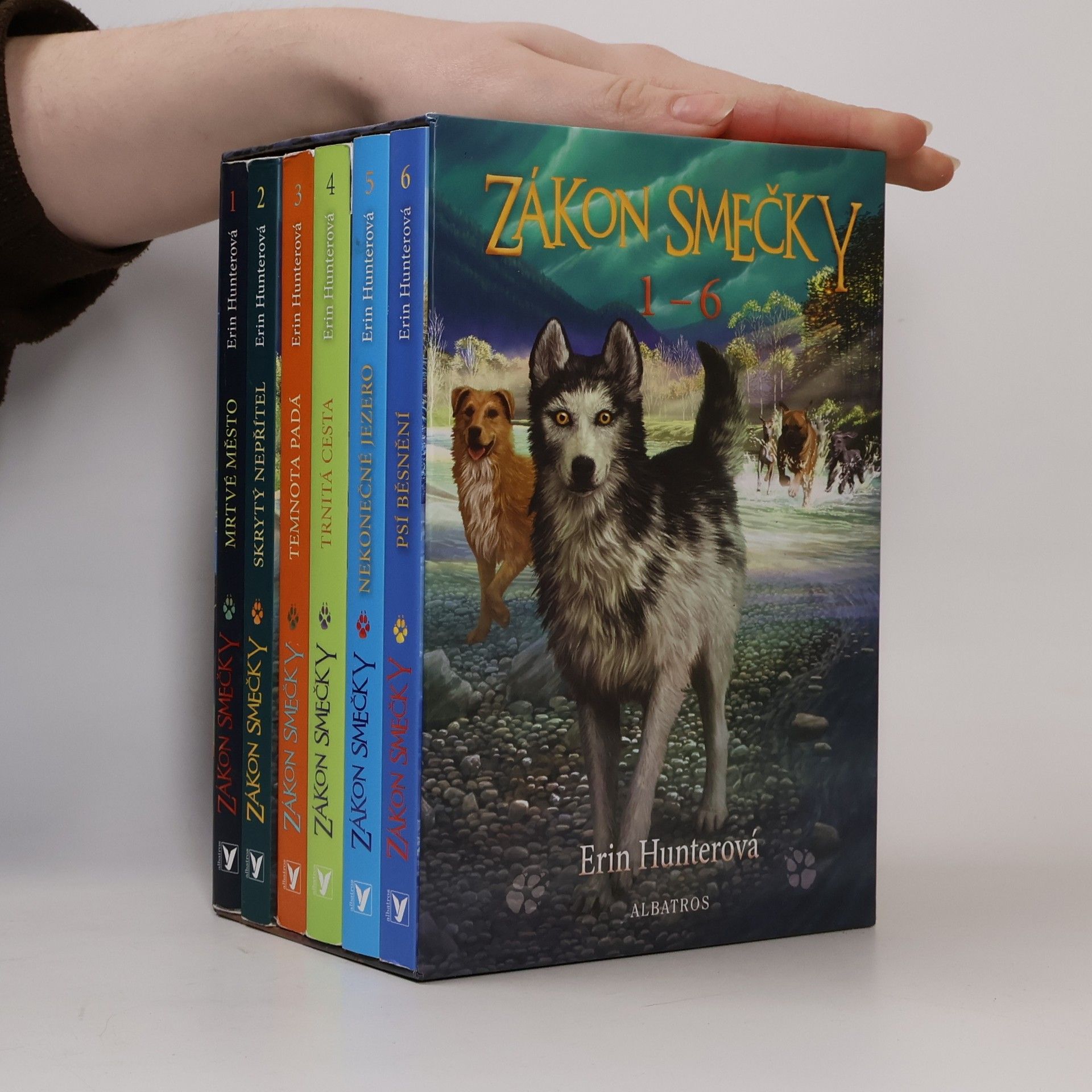 Erin Hunter Zákon smečky 1-6
