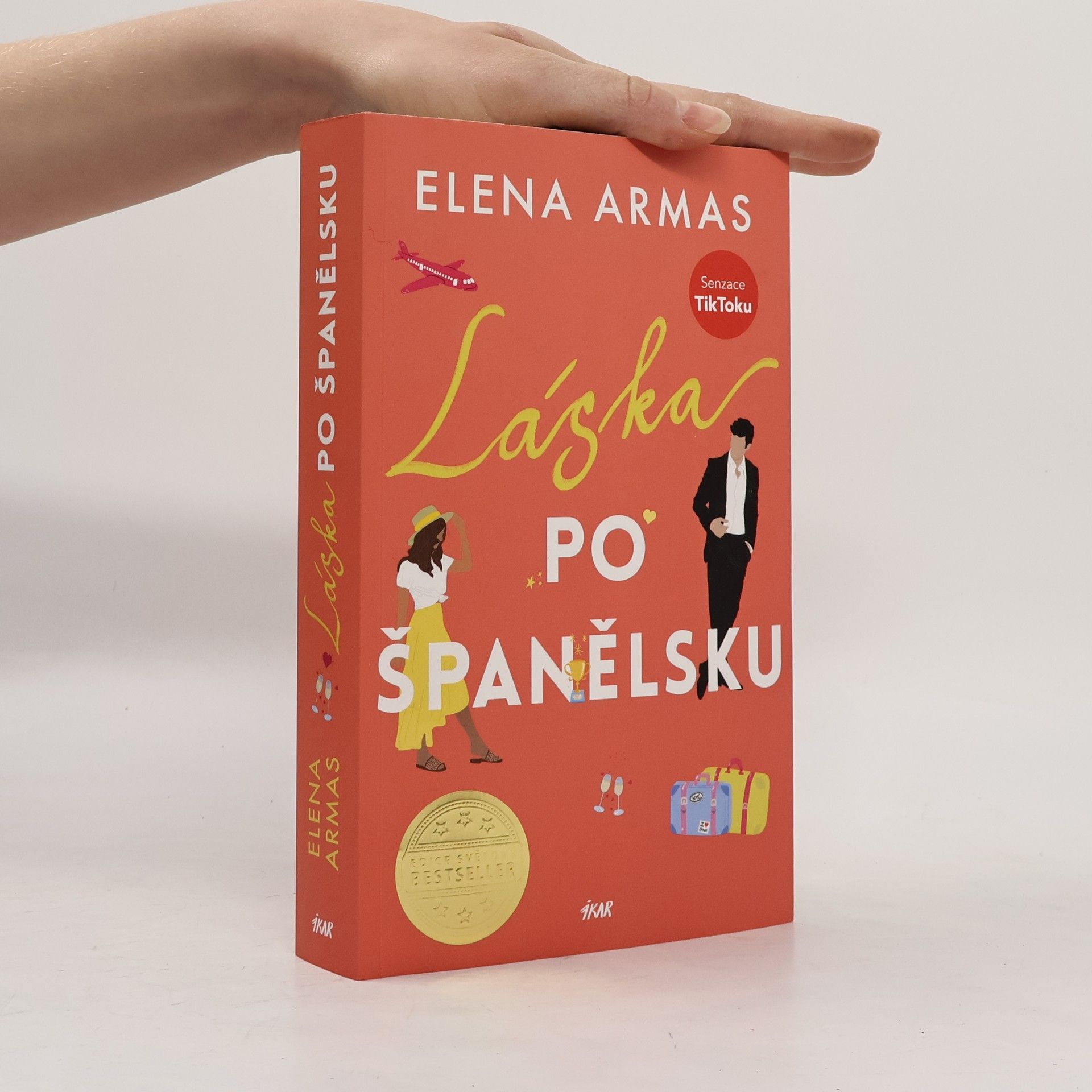 Elena Armas Láska po španělsku