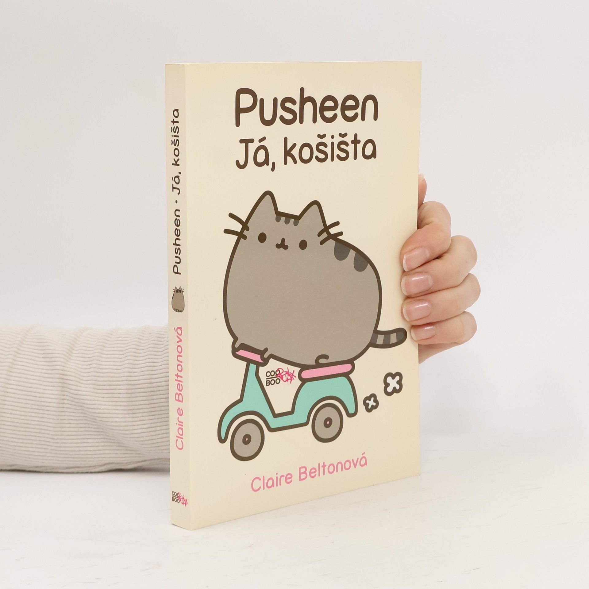 Claire Belton Pusheen. Já, košišta
