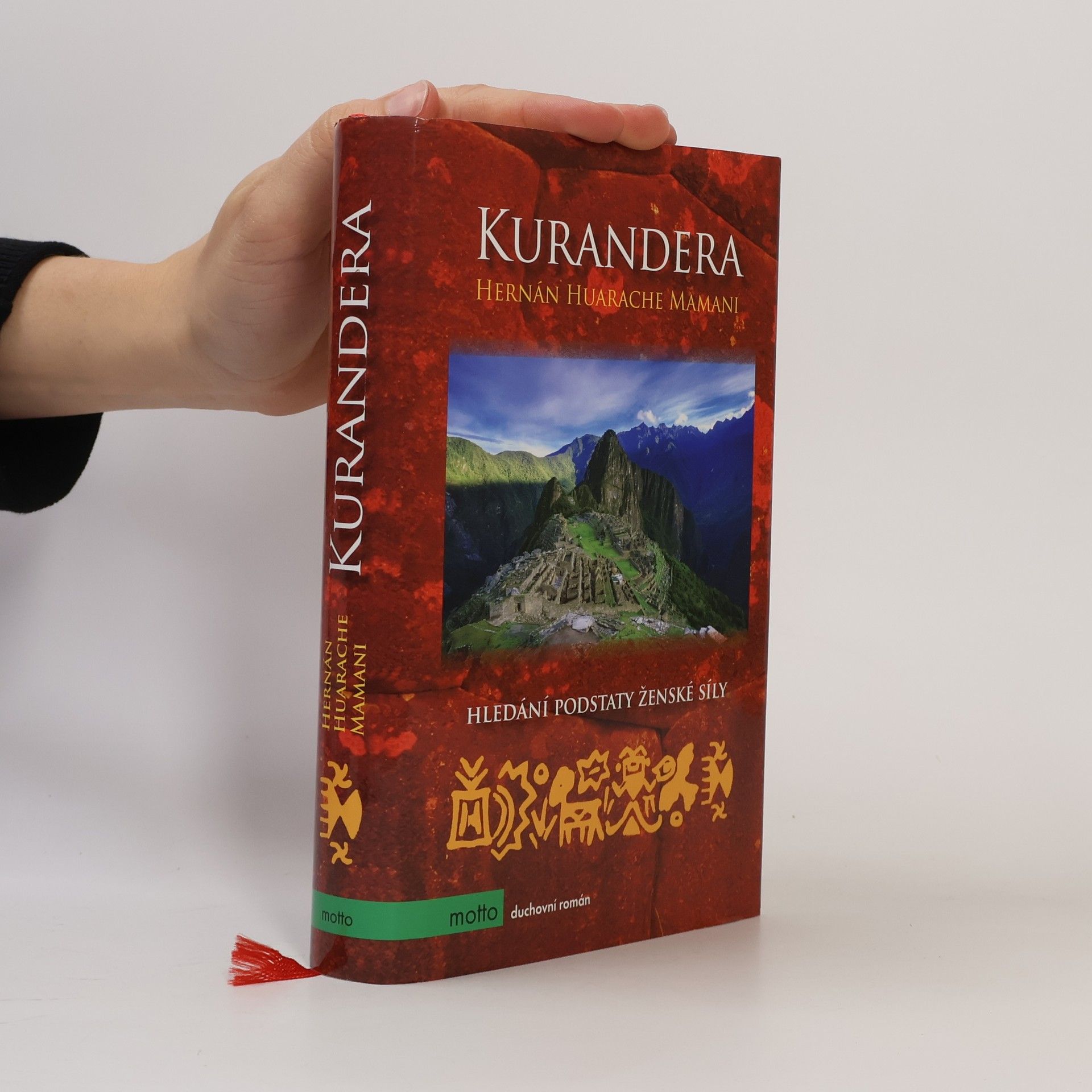 Hernán Huarache Mamani Kurandera. Hledání podstaty ženské síly