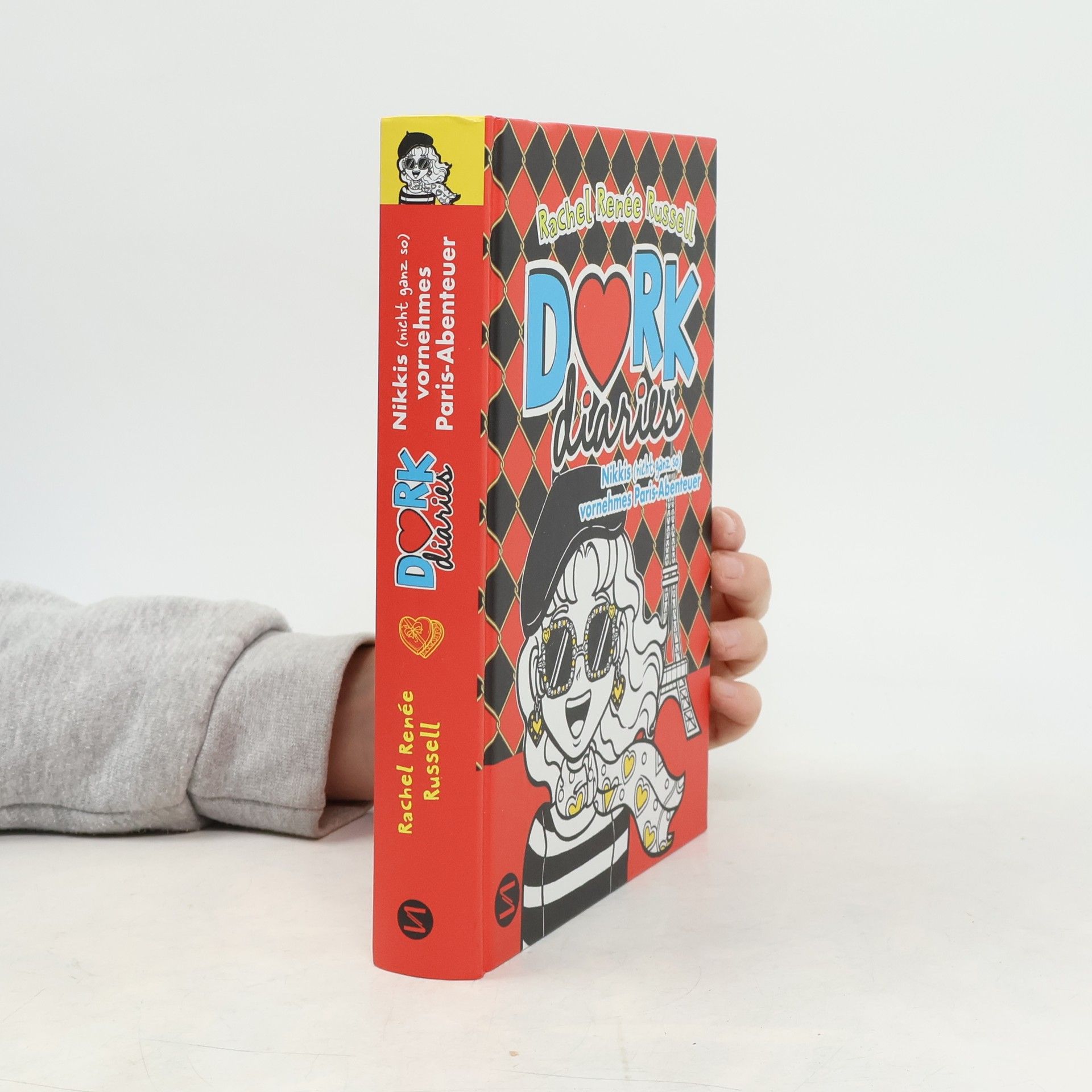 Rachel Renee Russell Nikkis (nicht ganz so) vornehmes Paris-Abenteuer