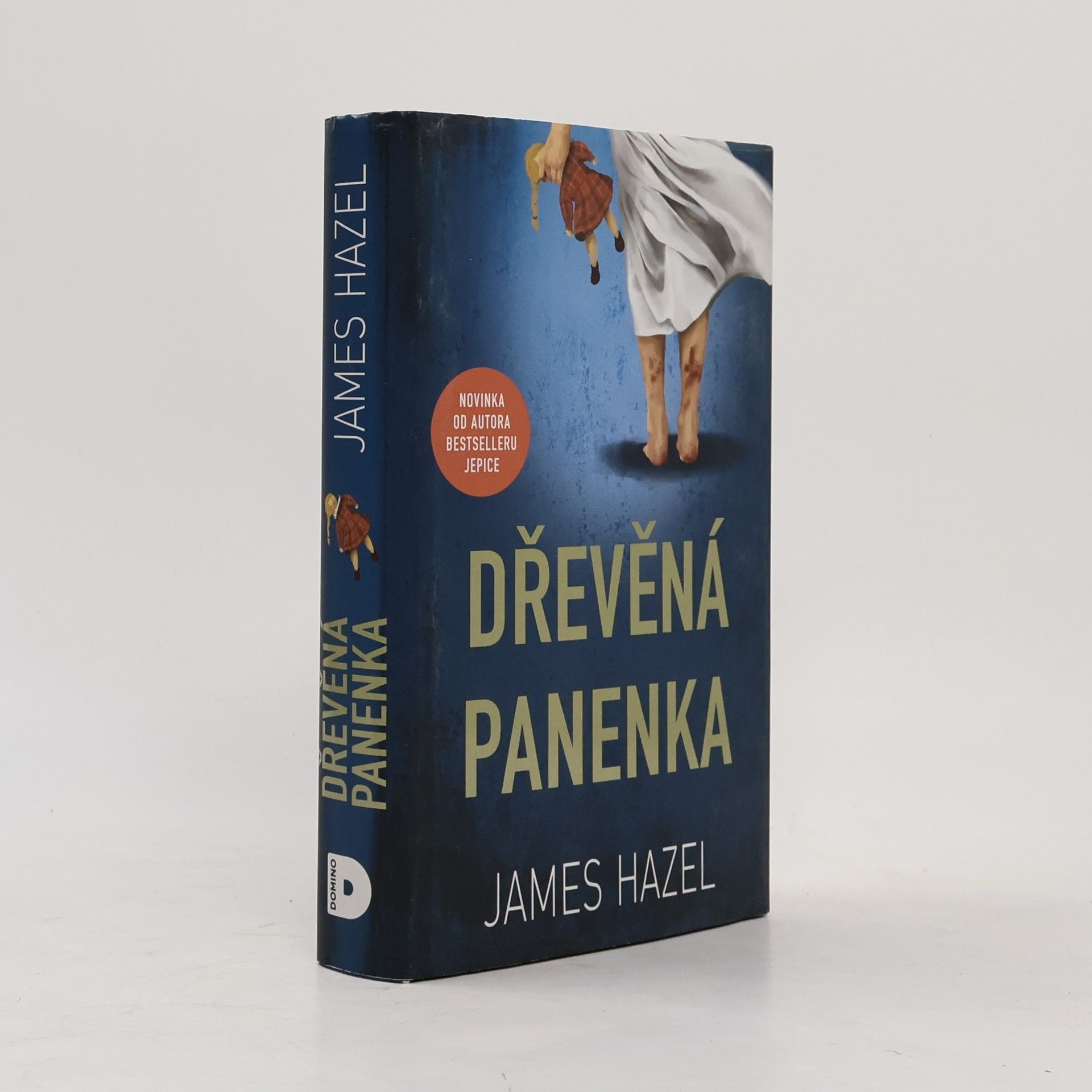 James Hazel Dřevěná panenka