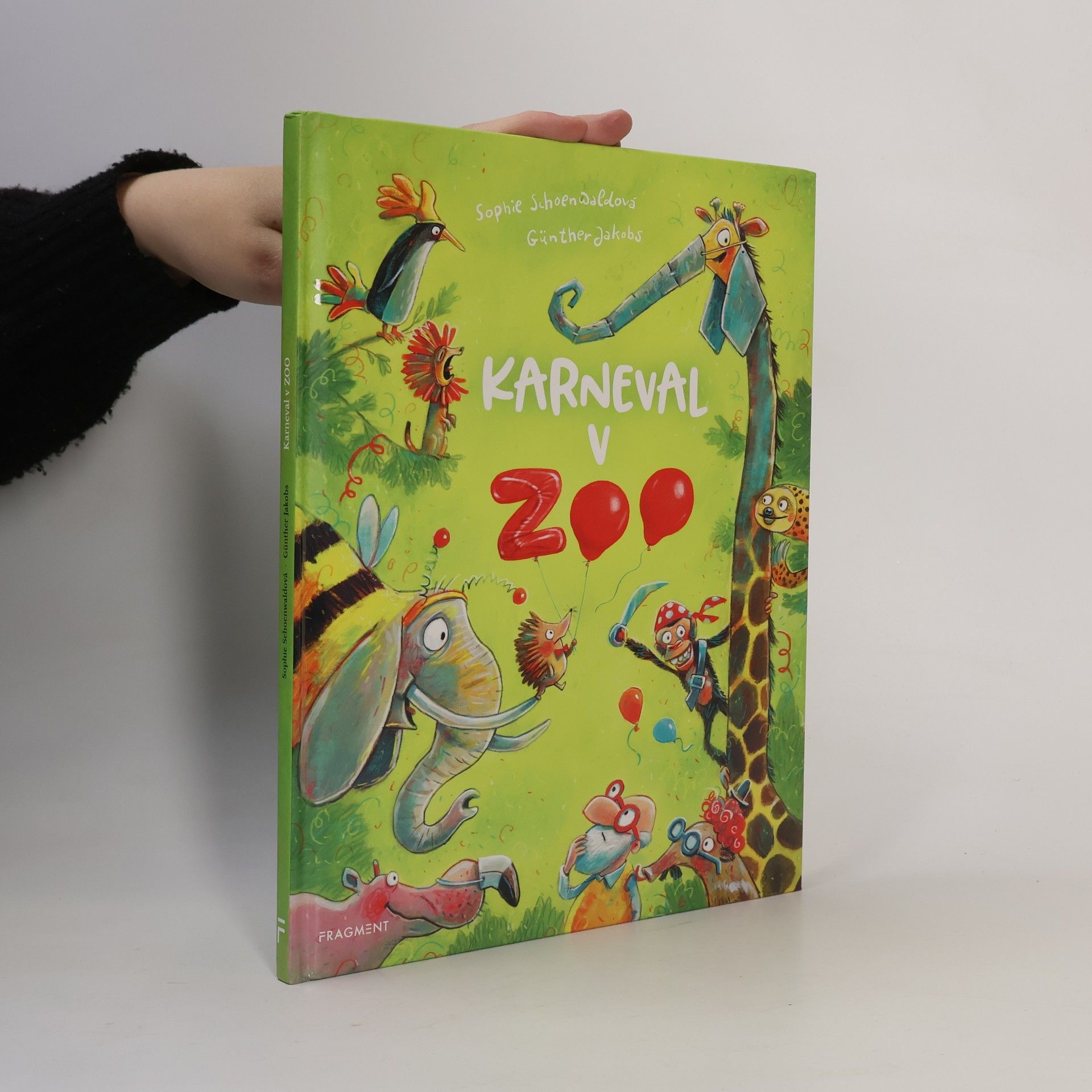 Sophie Schoenwald Karneval v ZOO