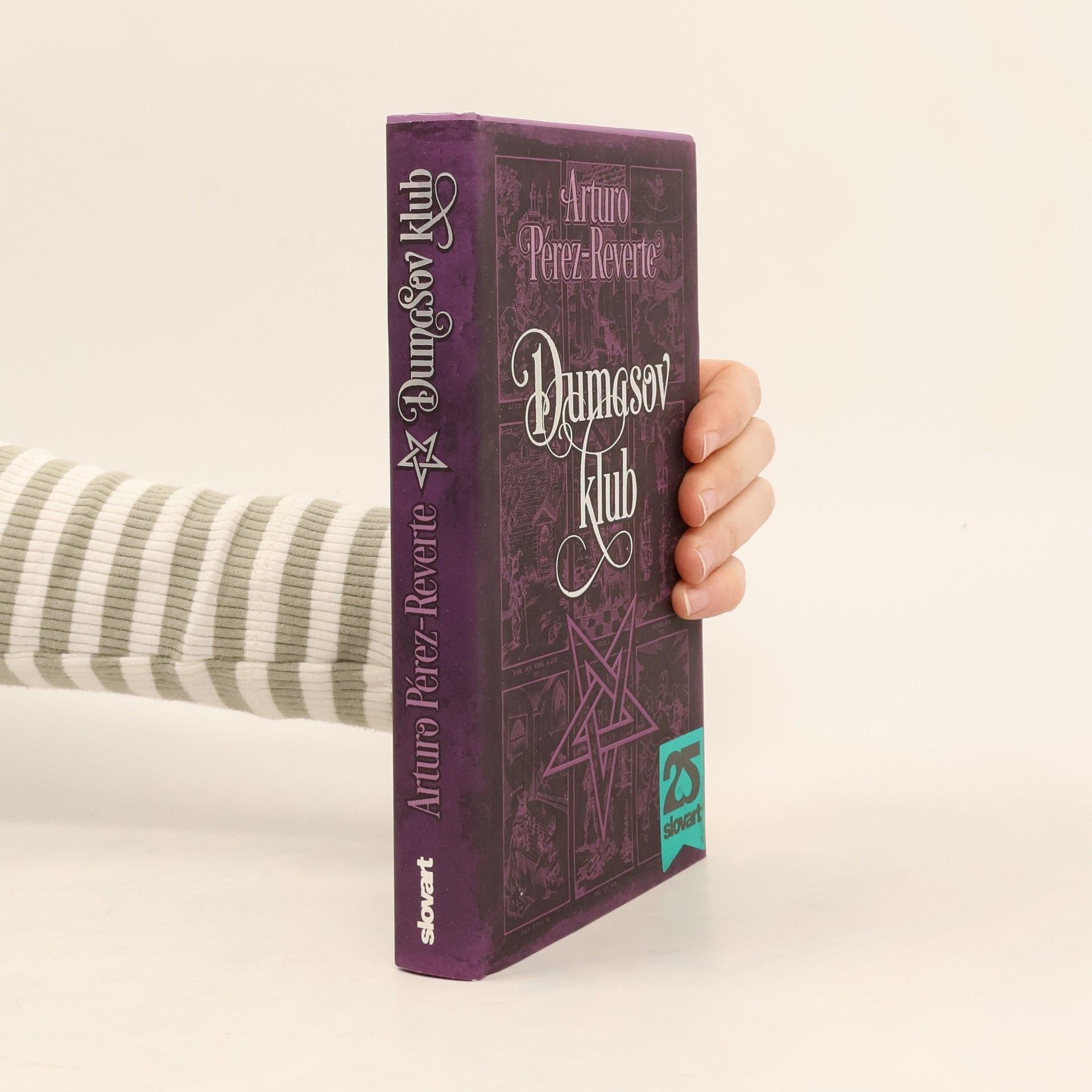 Arturo Pérez-Reverte y Gutiérrez Dumasov klub