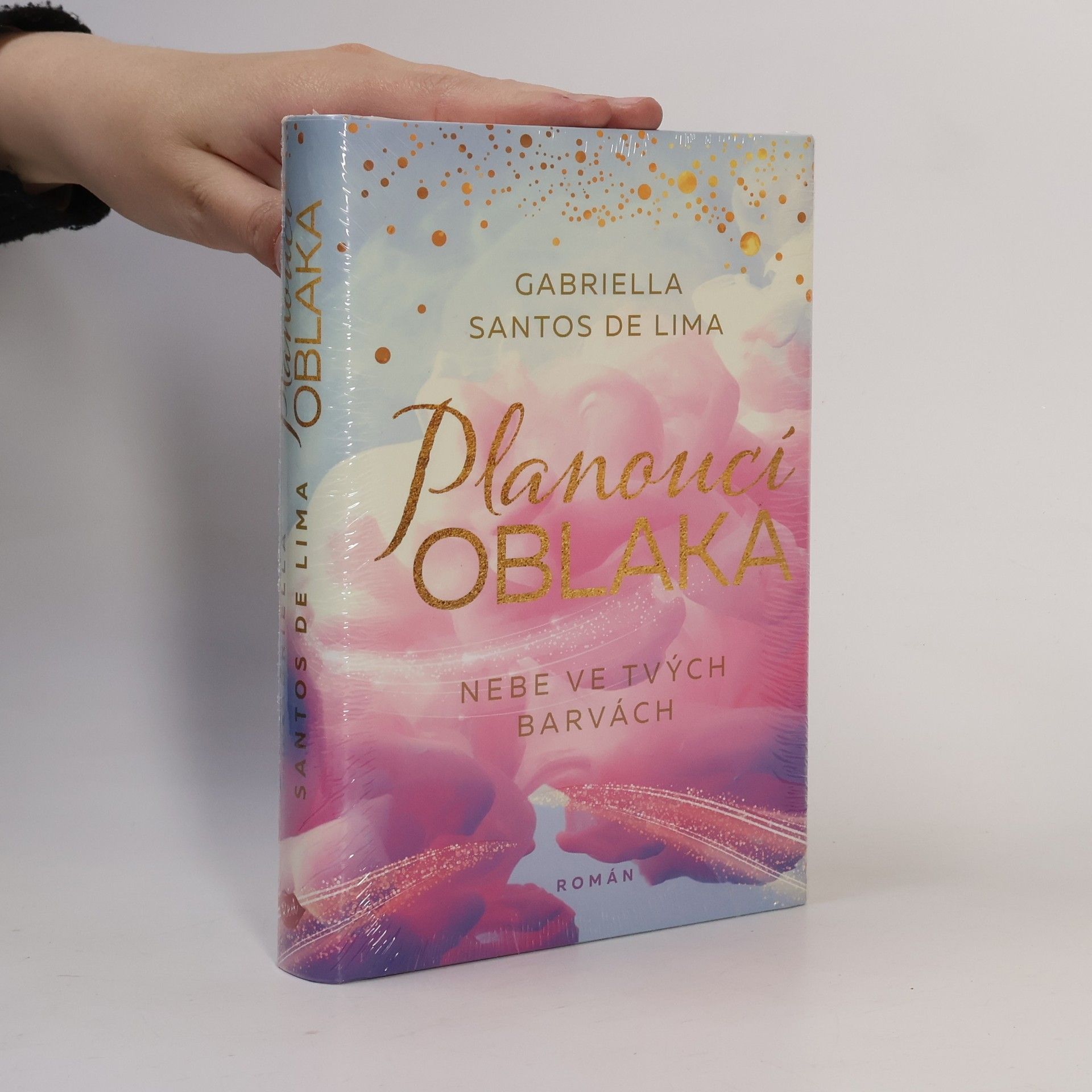 Gabriella Santos de Lima Planoucí oblaka