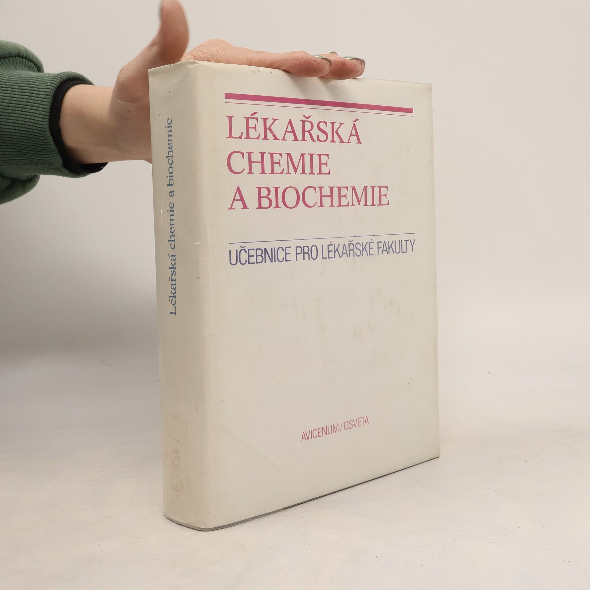 Lékařská chemie a biochemie. Učebnice pro lékařské fakulty